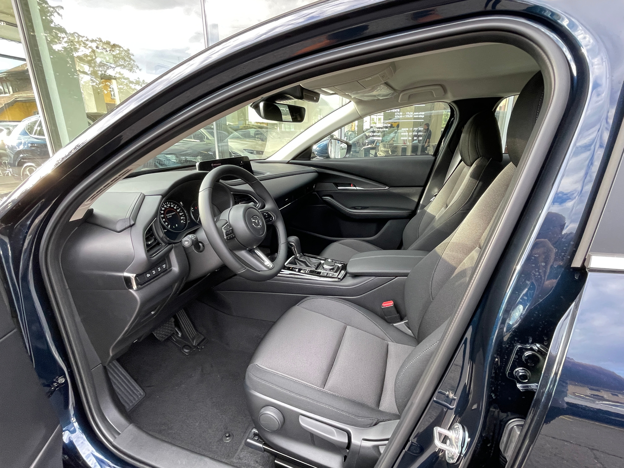 listing desktop thumbnail image 6