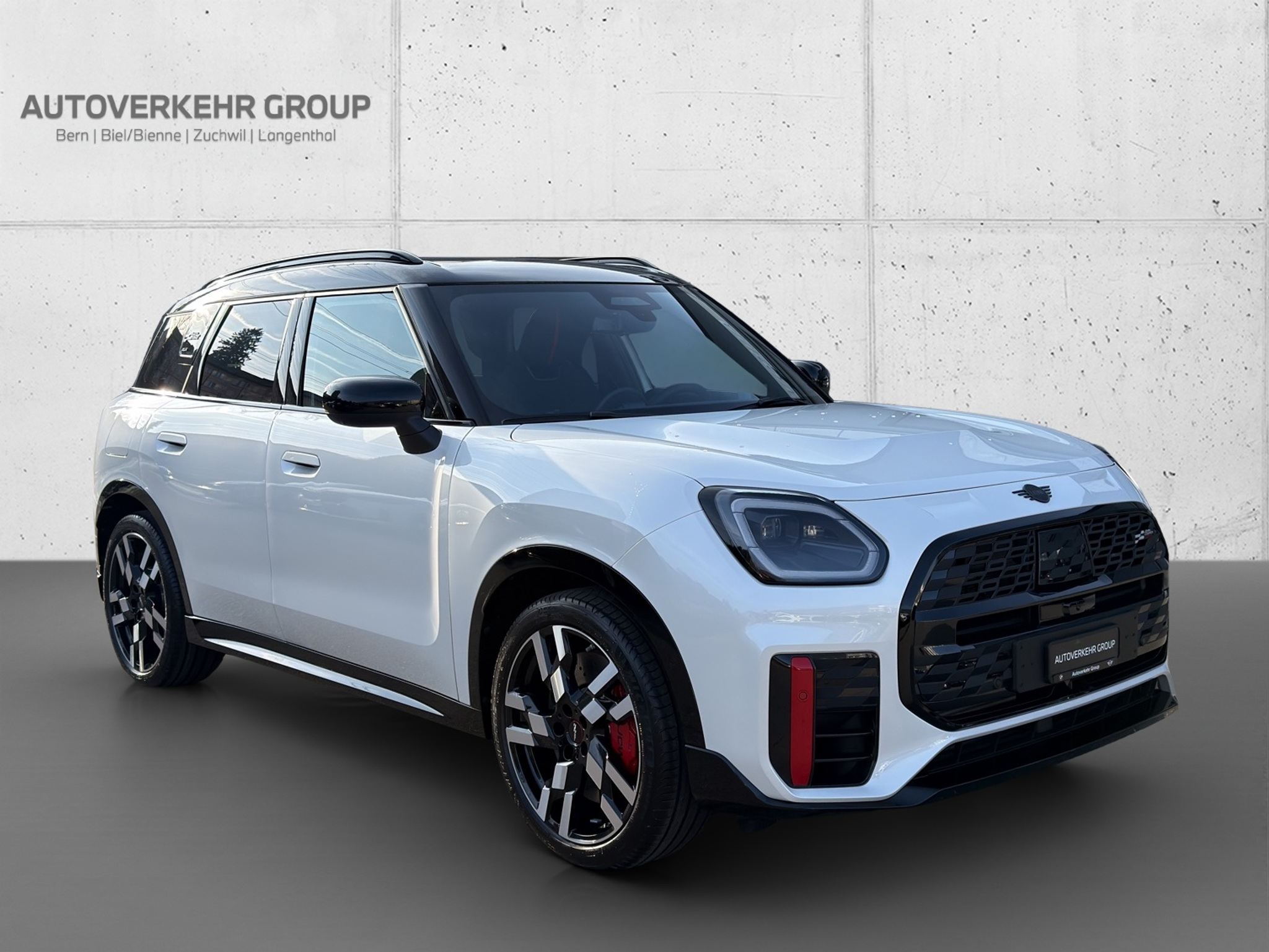 listing desktop thumbnail image 7