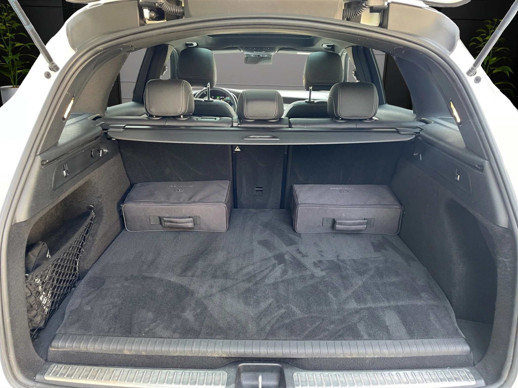 listing desktop thumbnail image 14