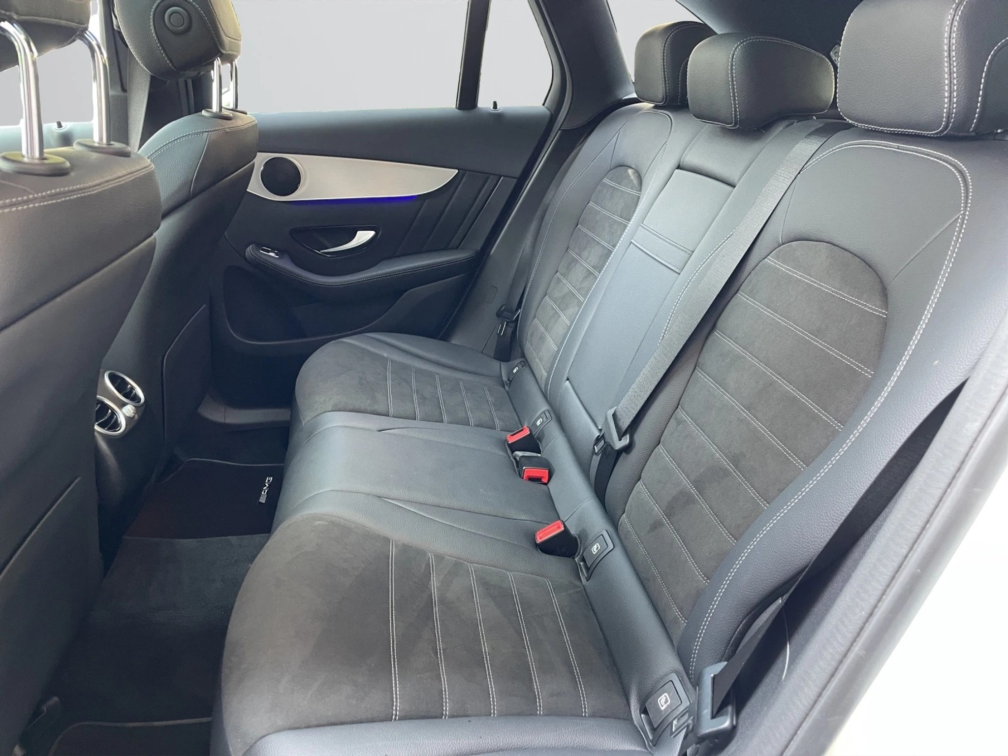 listing desktop thumbnail image 13