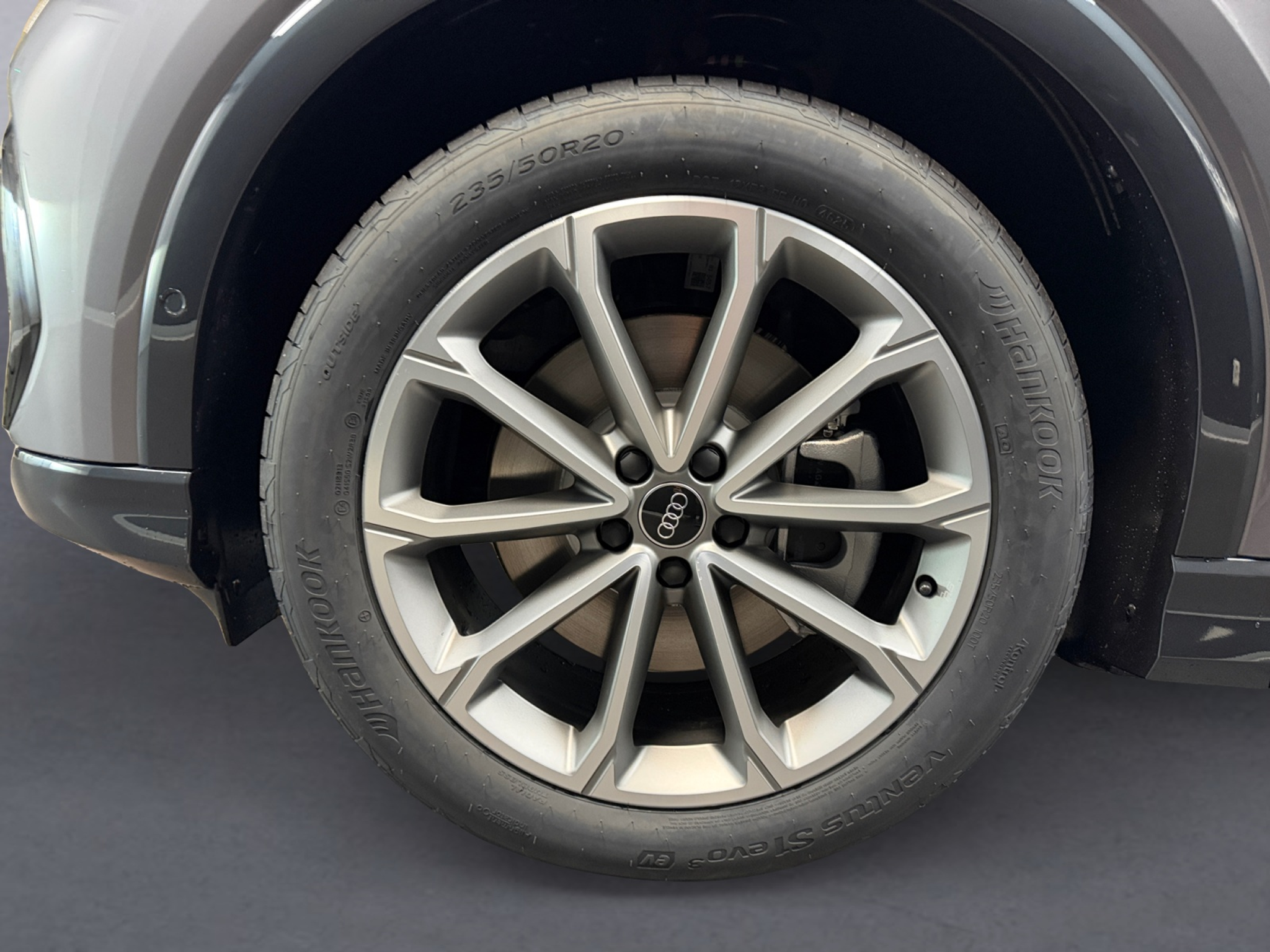 listing desktop thumbnail image 11