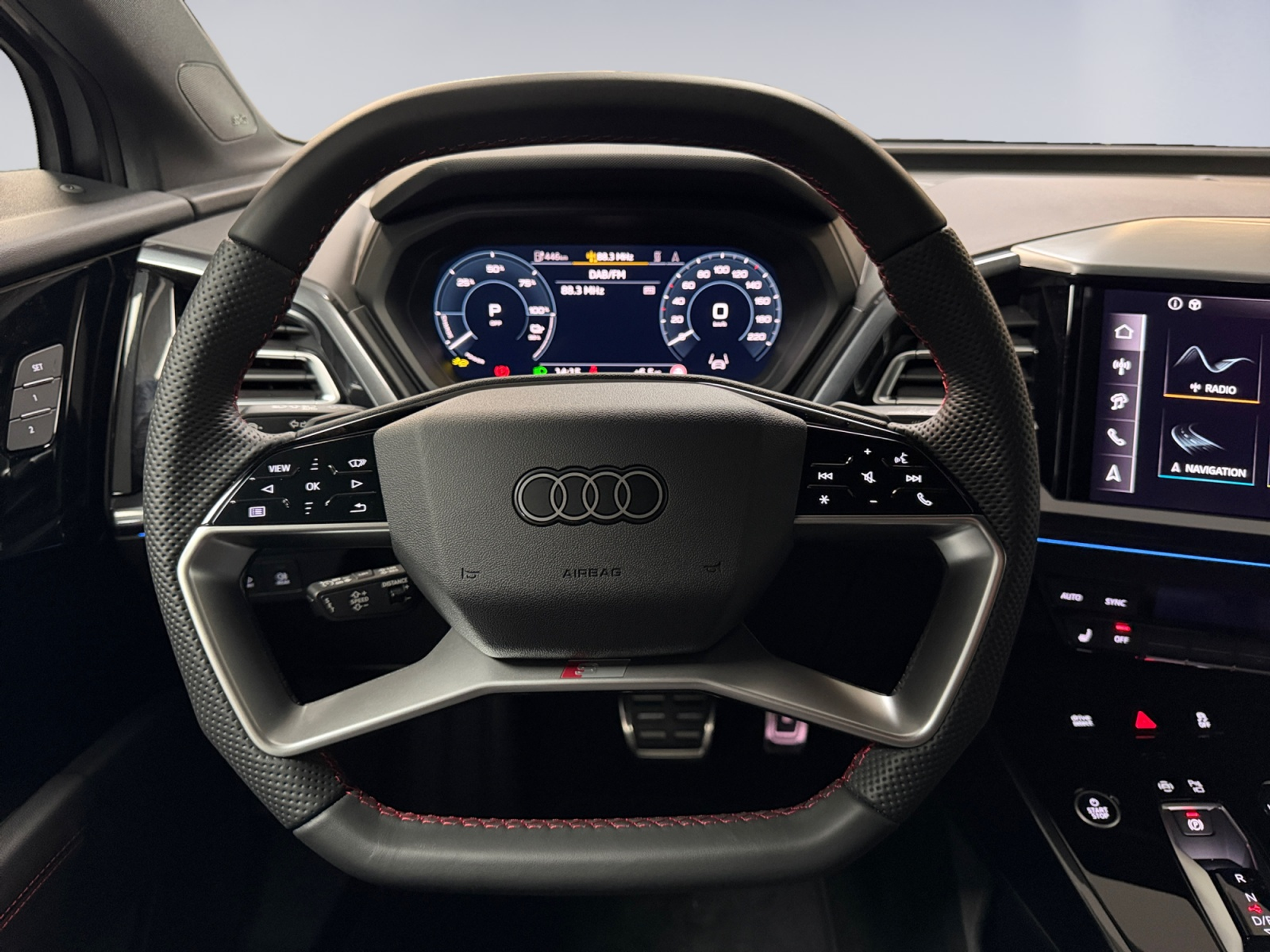 listing desktop thumbnail image 9