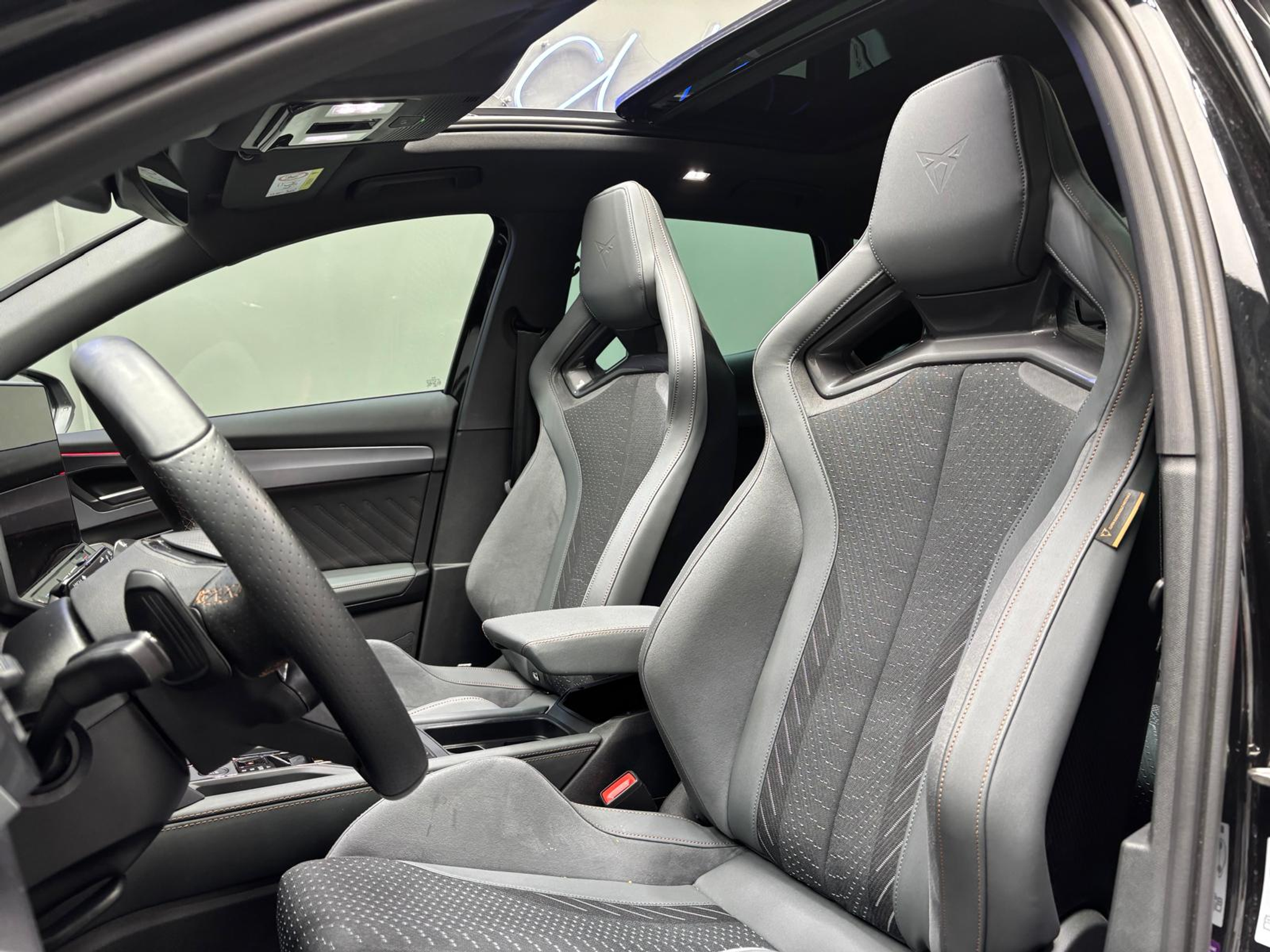 listing desktop thumbnail image 11