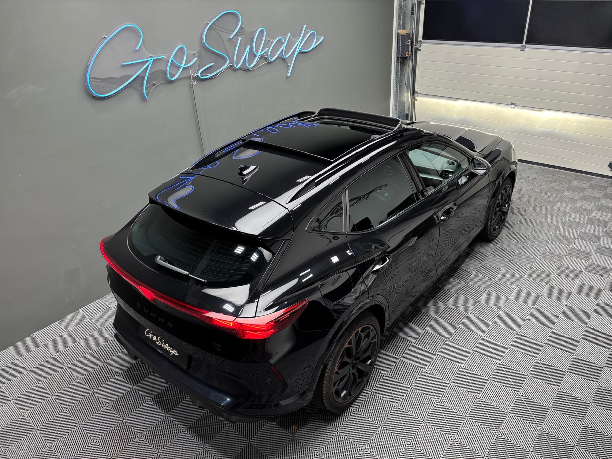 listing desktop thumbnail image 7