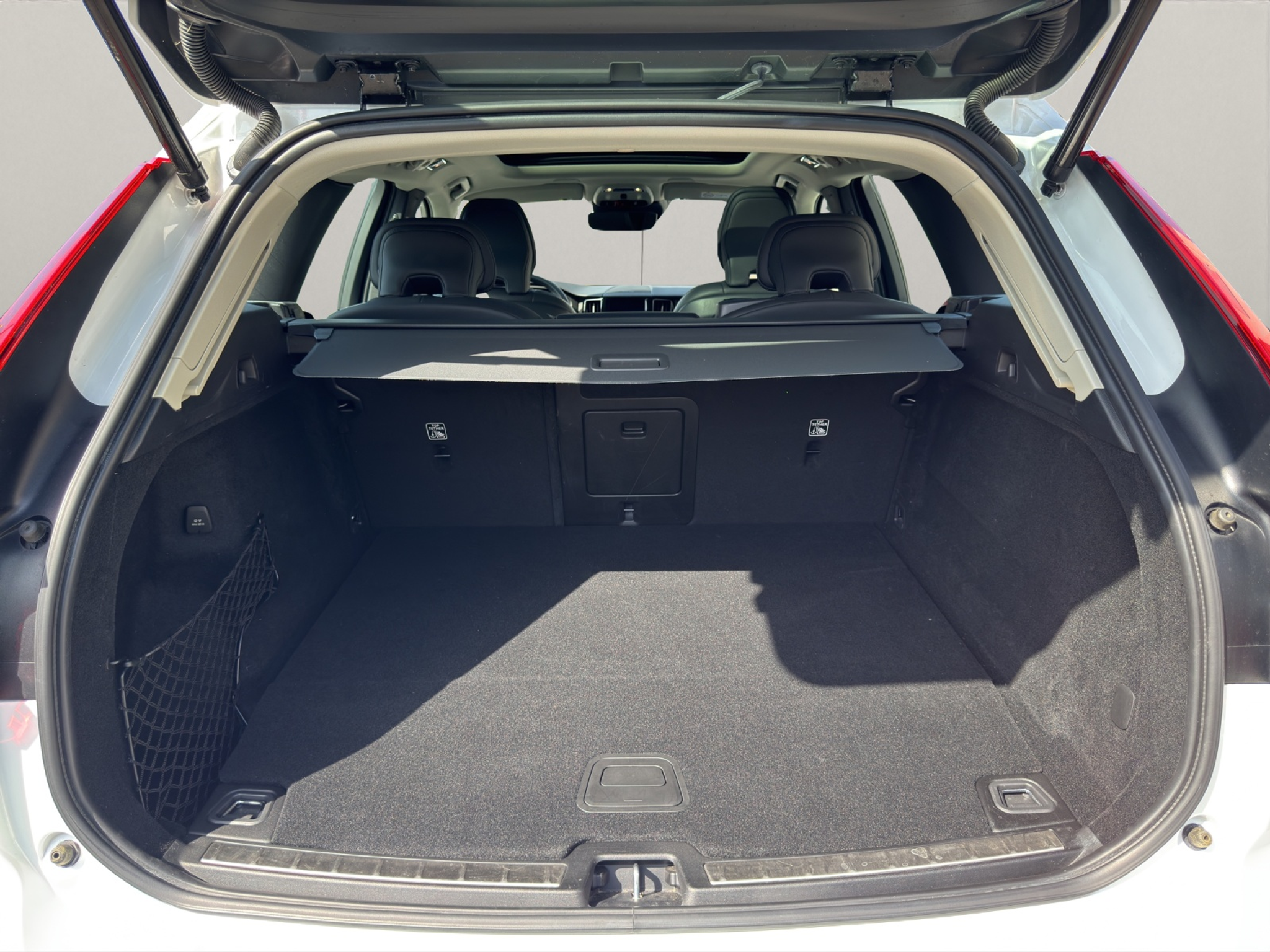 listing desktop thumbnail image 15