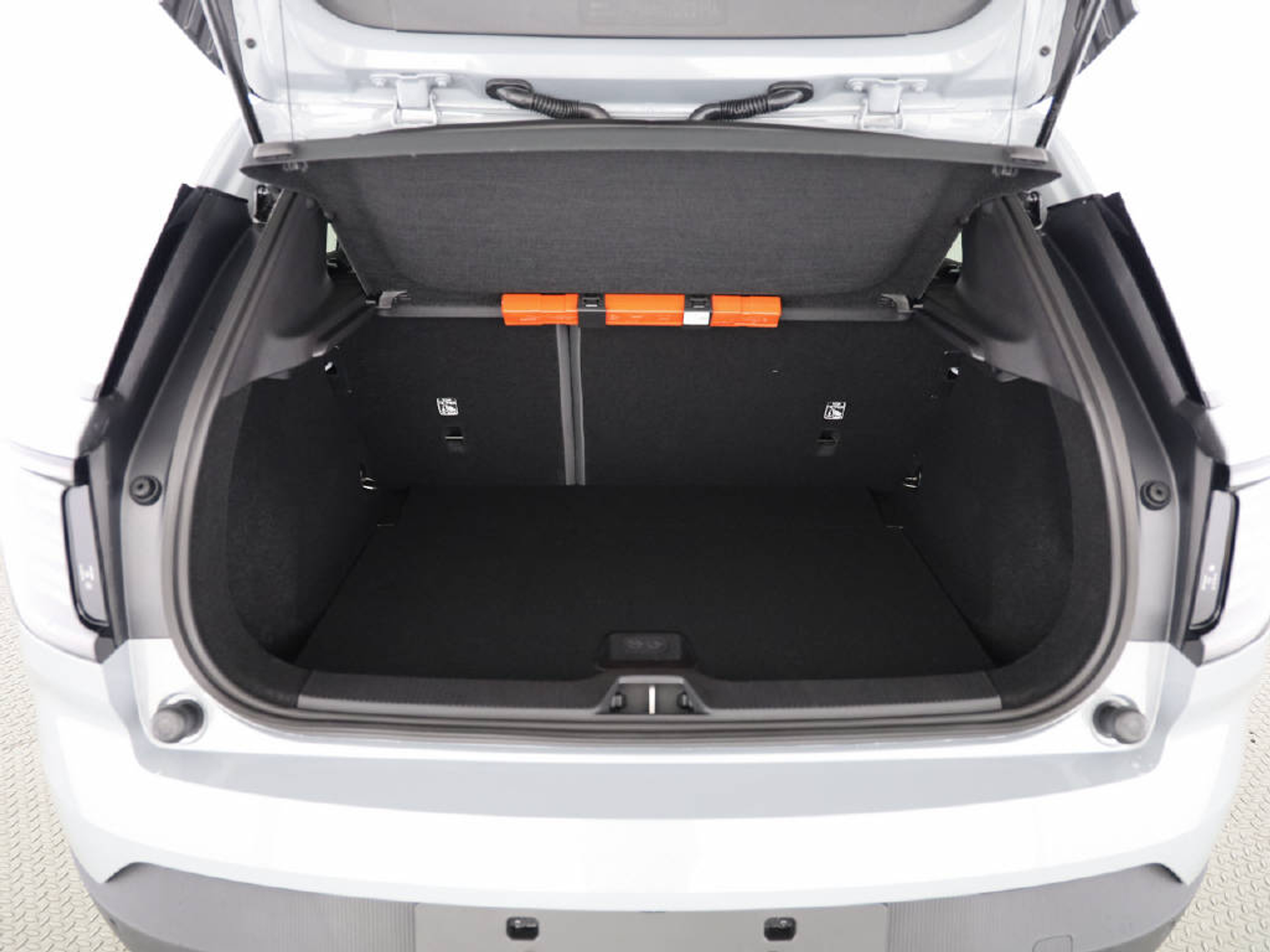 listing desktop thumbnail image 14