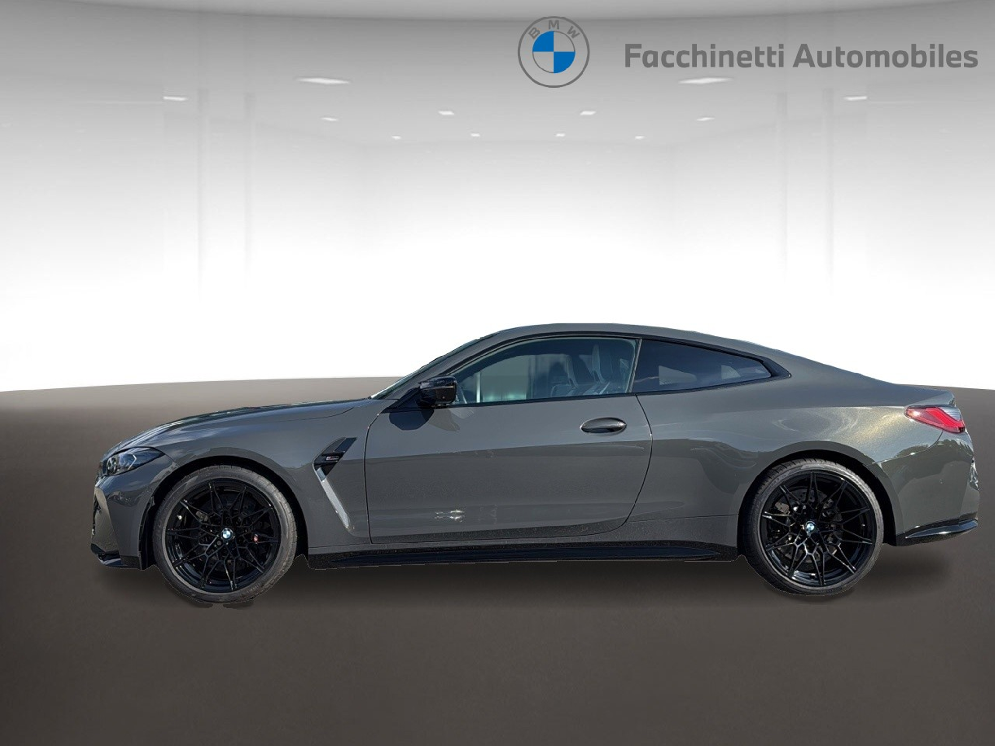 listing desktop thumbnail image 1