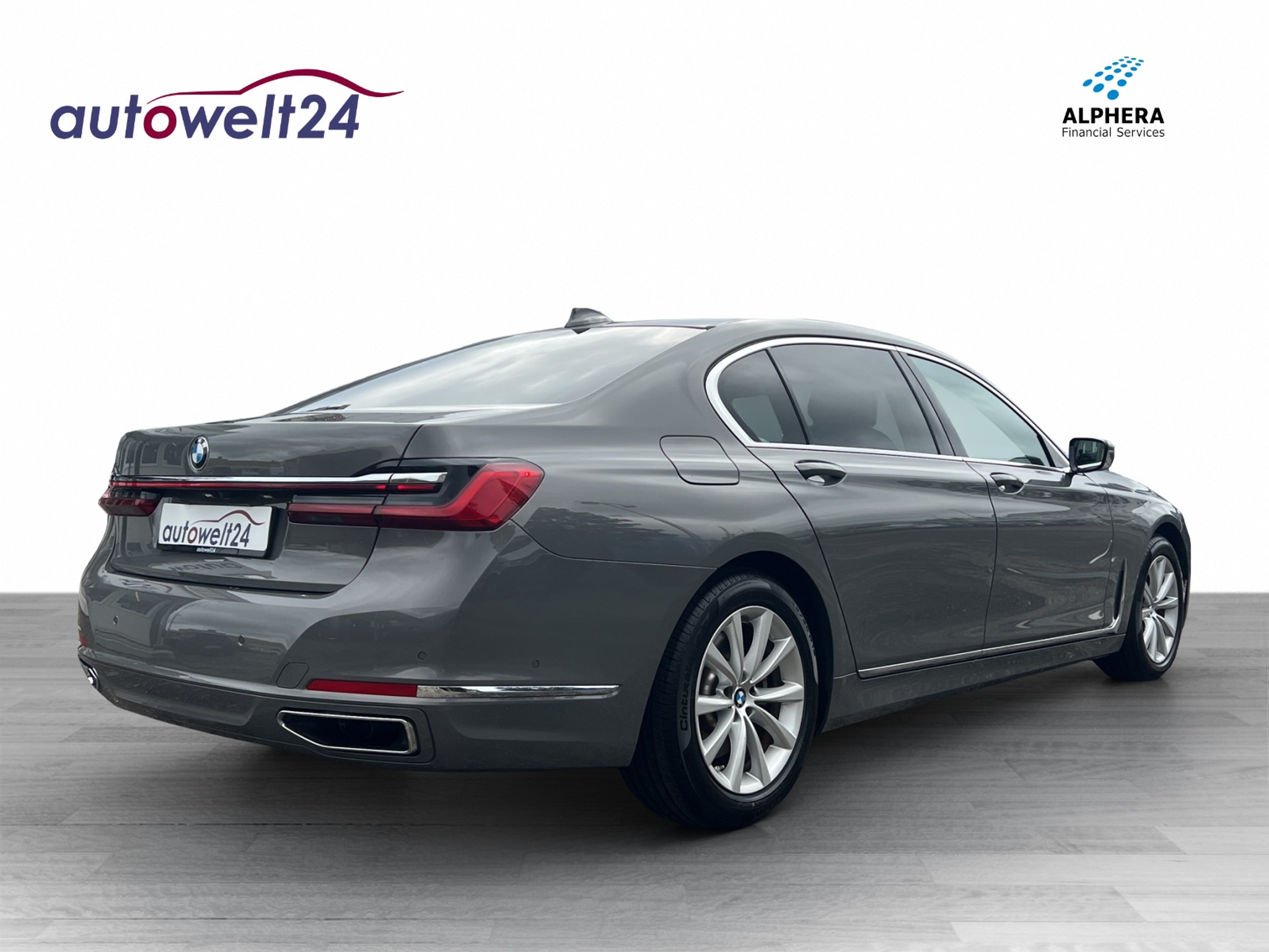 listing desktop thumbnail image 4