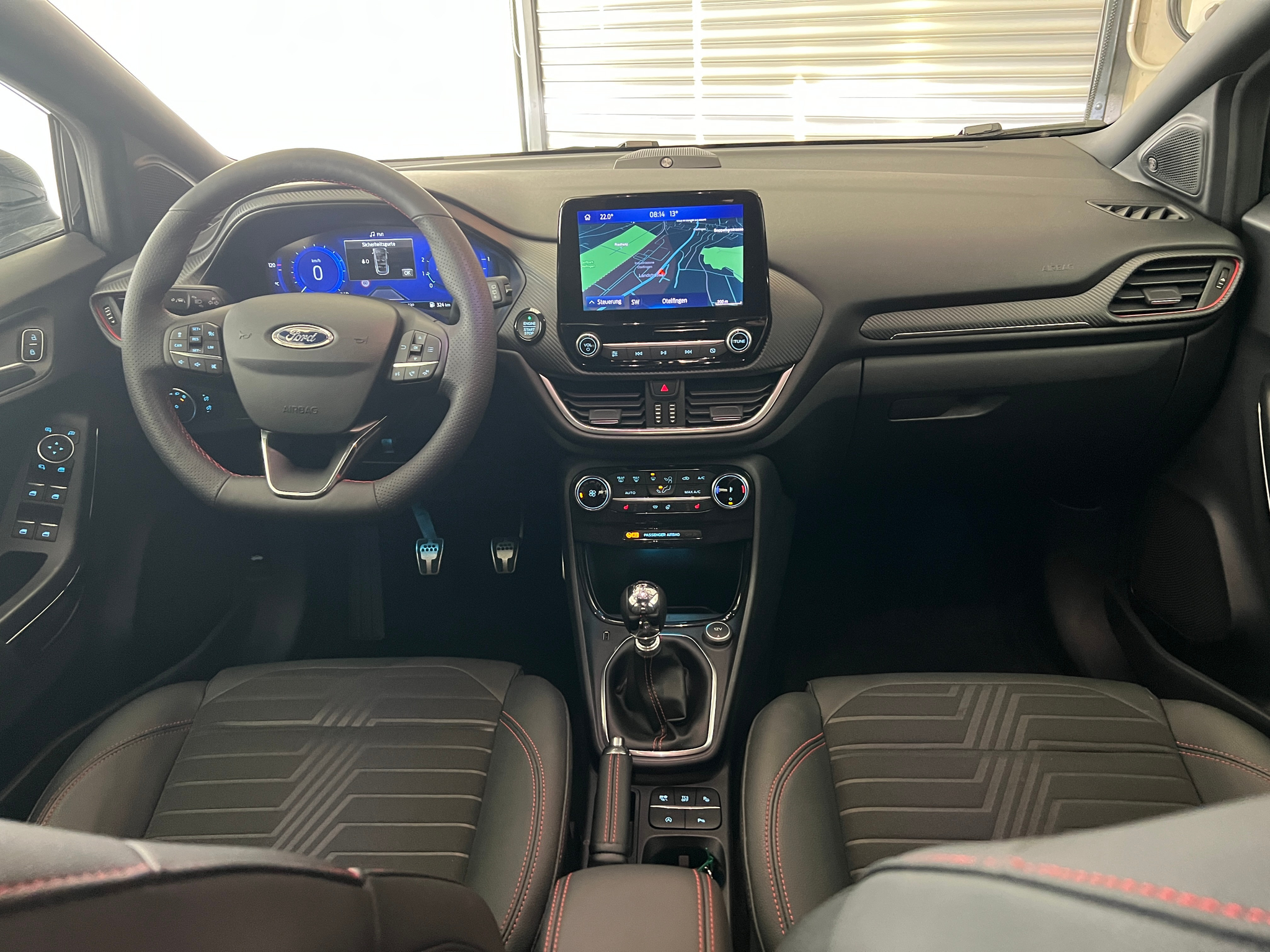 listing desktop thumbnail image 21