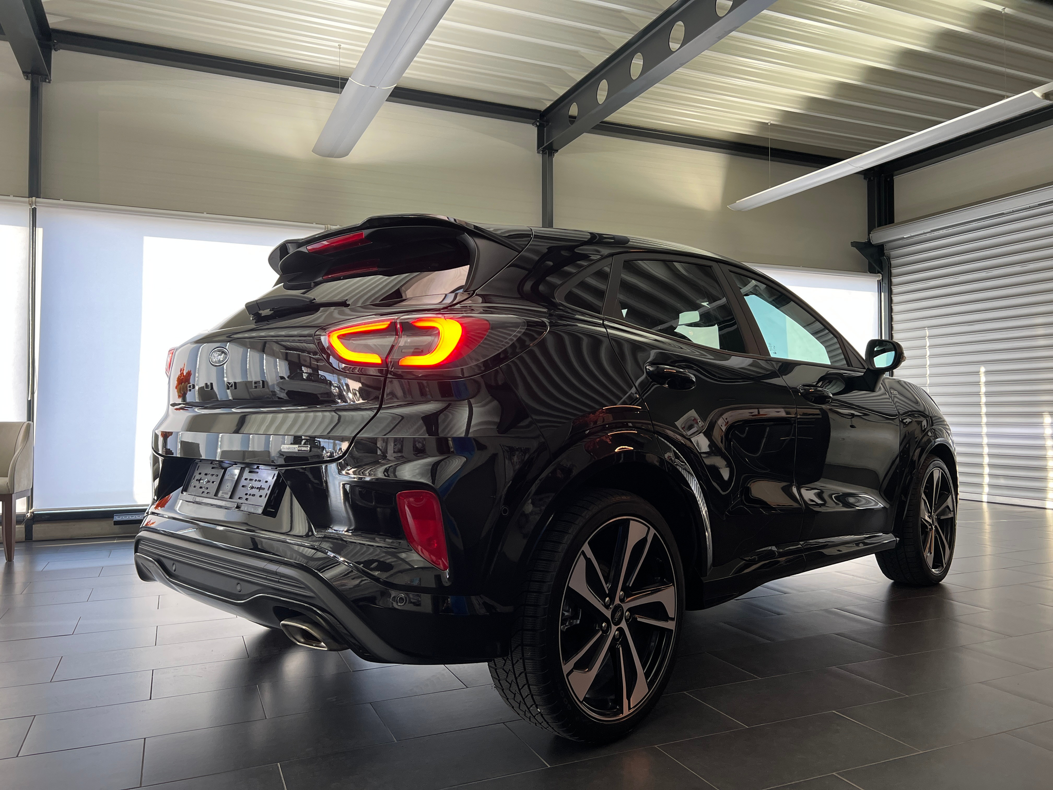 listing desktop thumbnail image 20