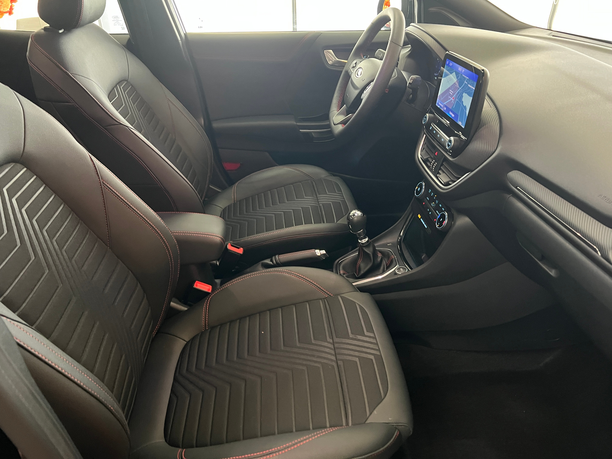 listing desktop thumbnail image 22