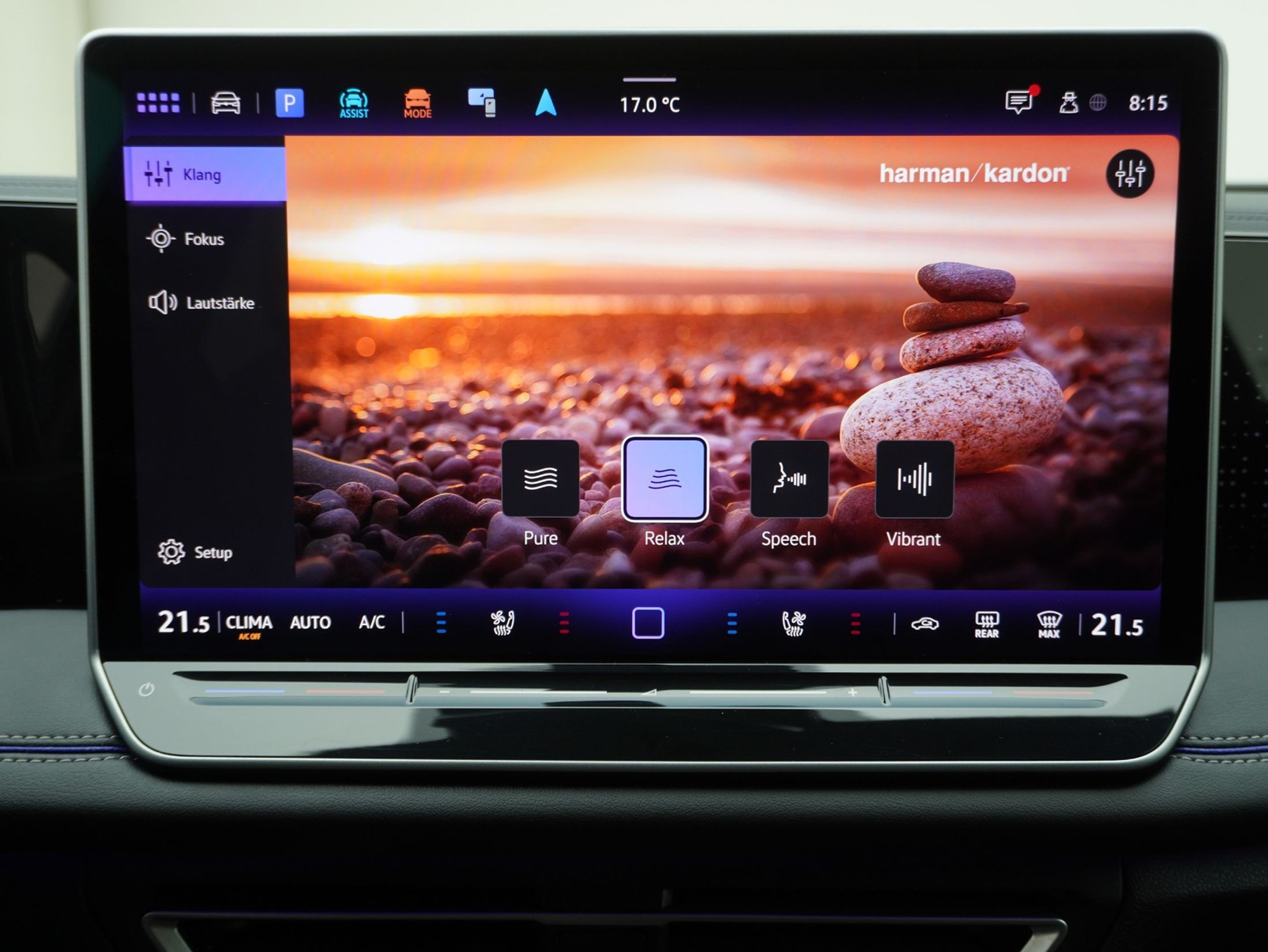 listing desktop thumbnail image 25