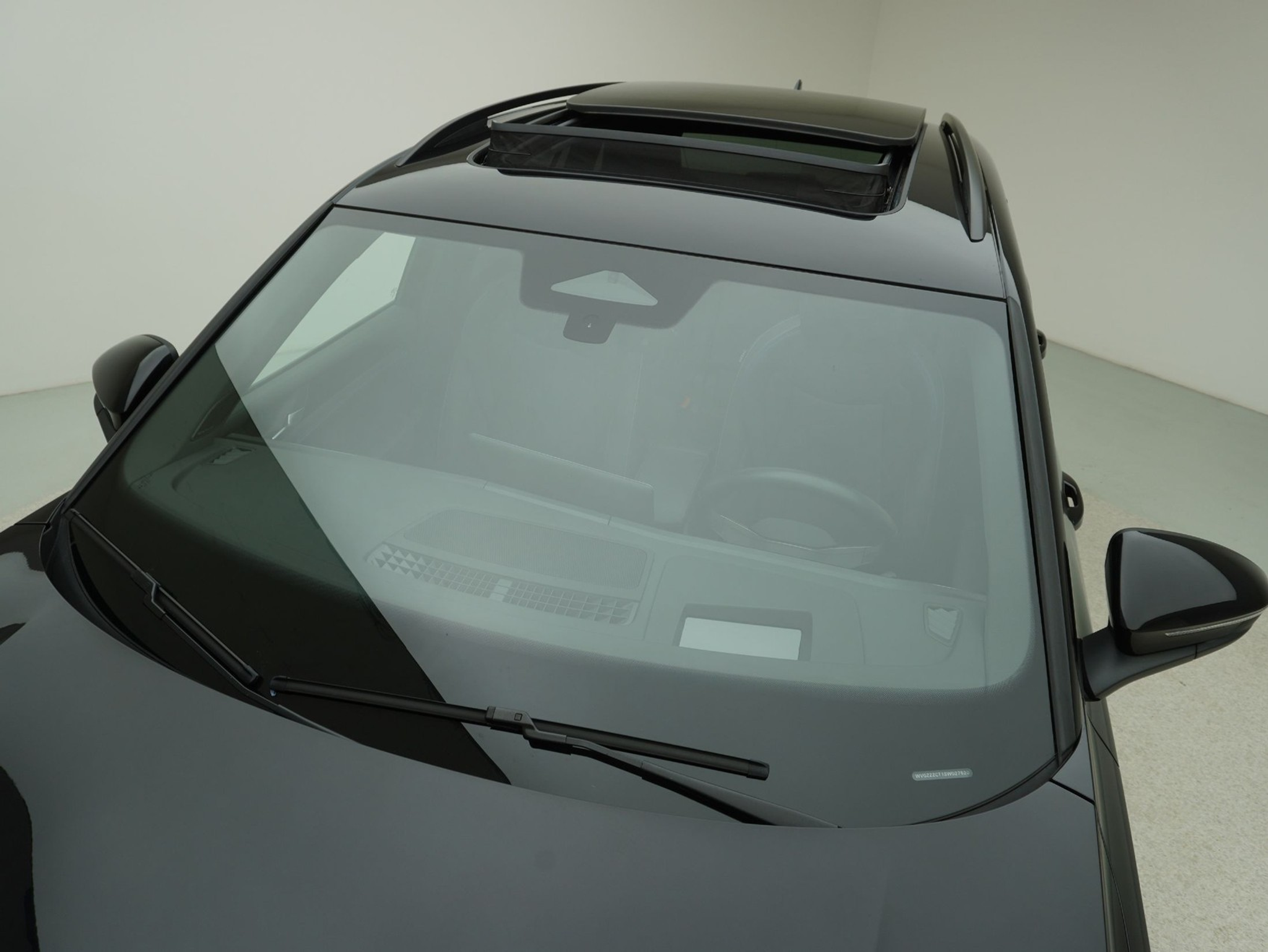 listing desktop thumbnail image 7