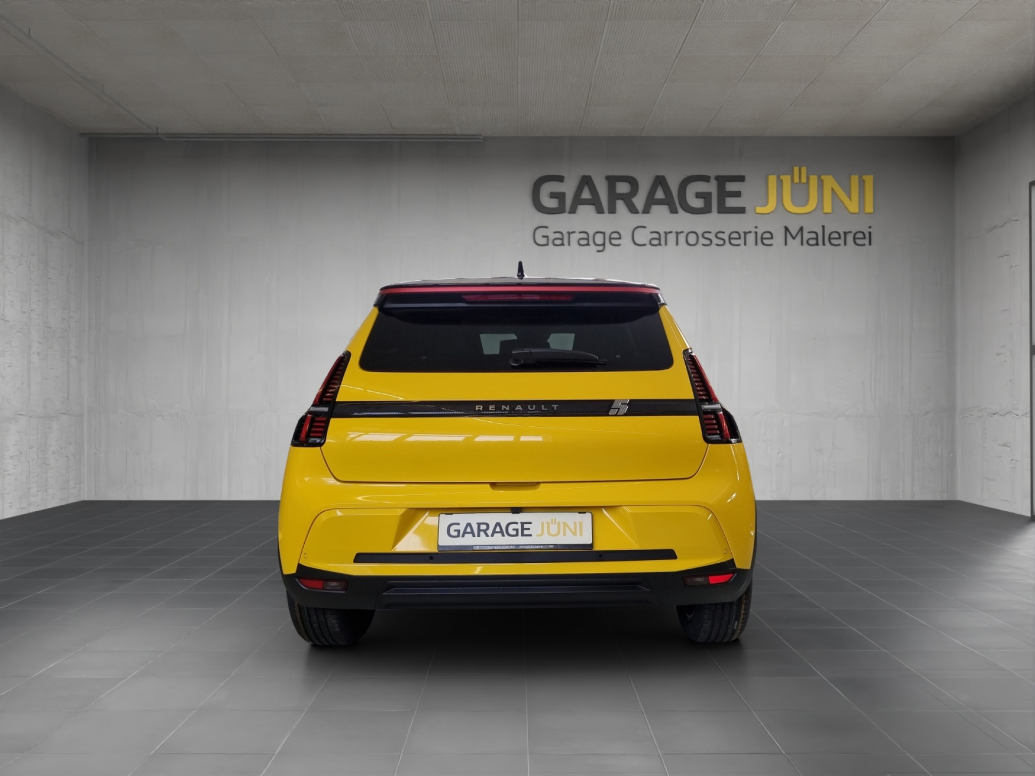 listing desktop thumbnail image 2