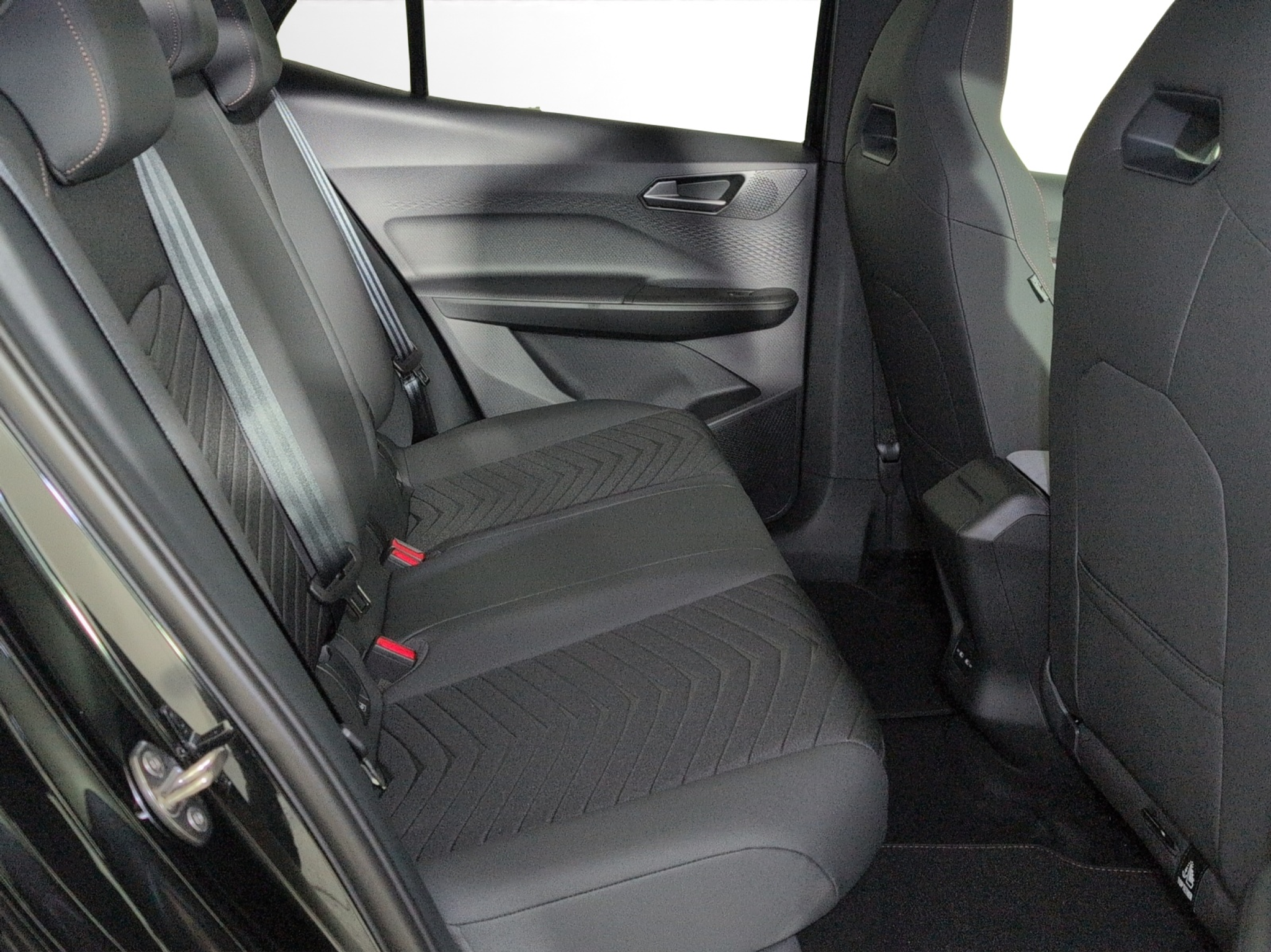 listing desktop thumbnail image 8