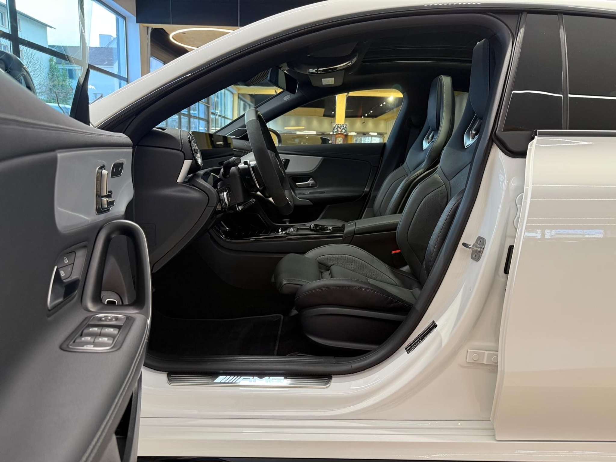 listing desktop thumbnail image 15