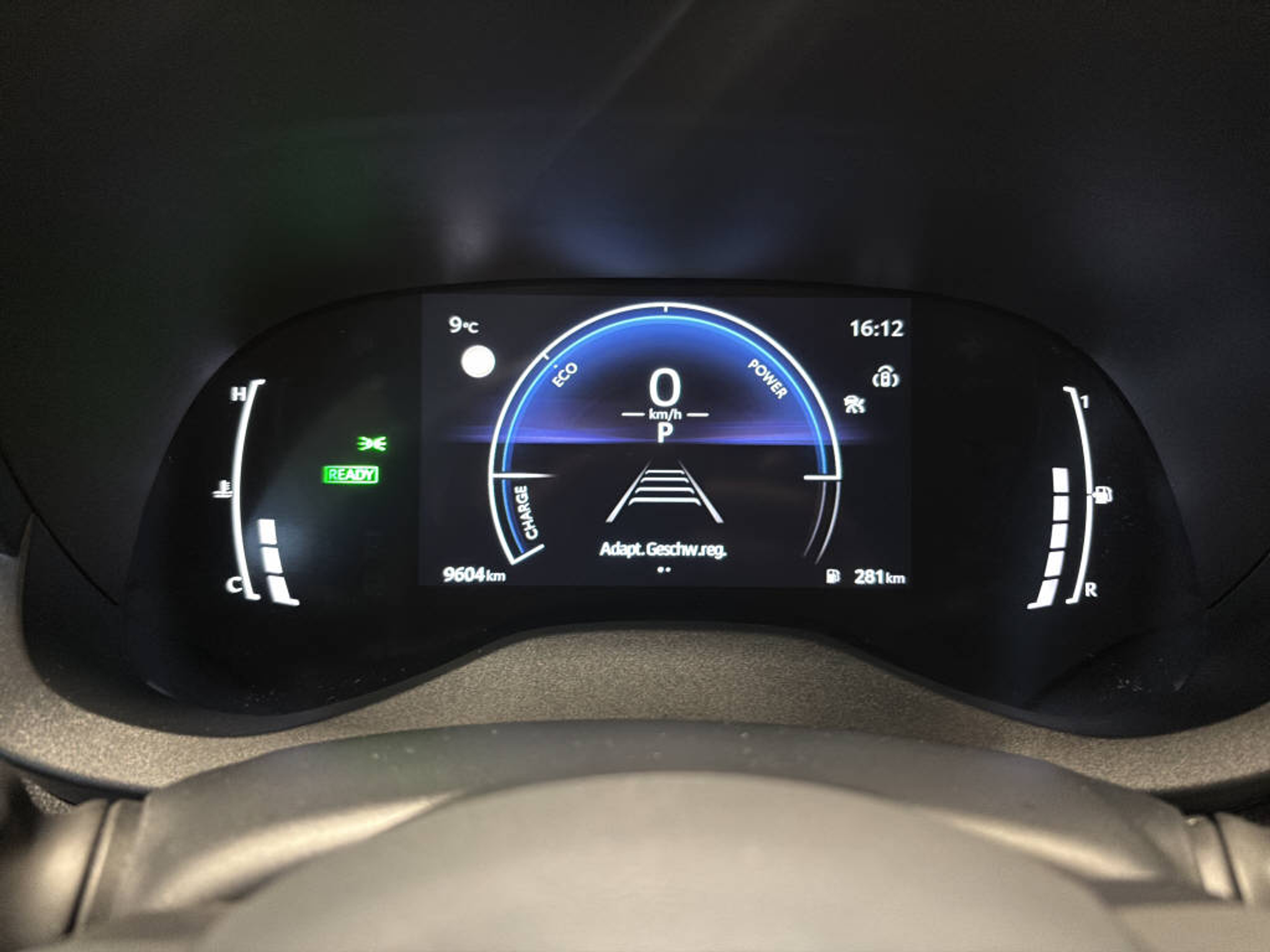 listing desktop thumbnail image 7