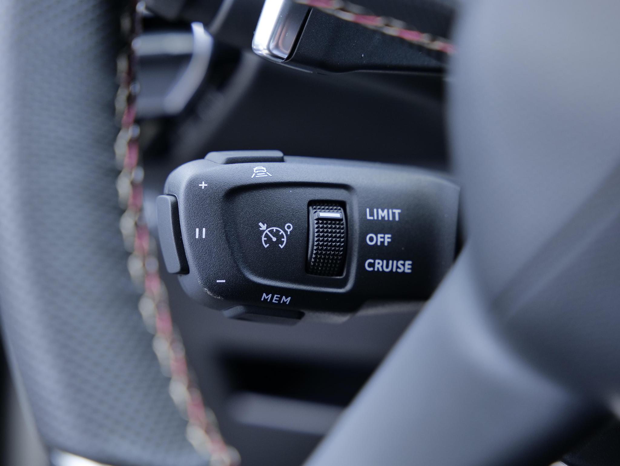 listing desktop thumbnail image 20