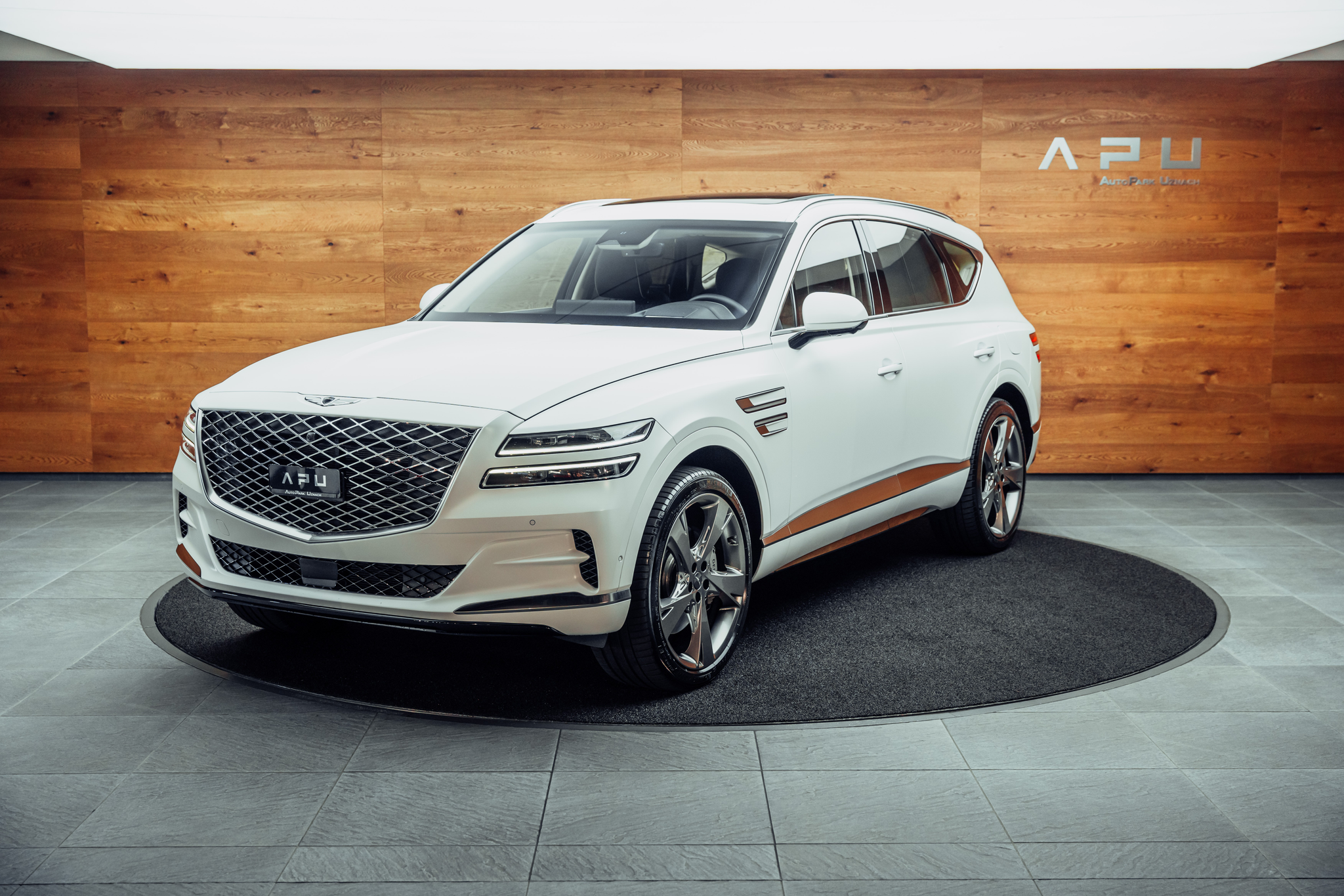 listing desktop thumbnail image 3