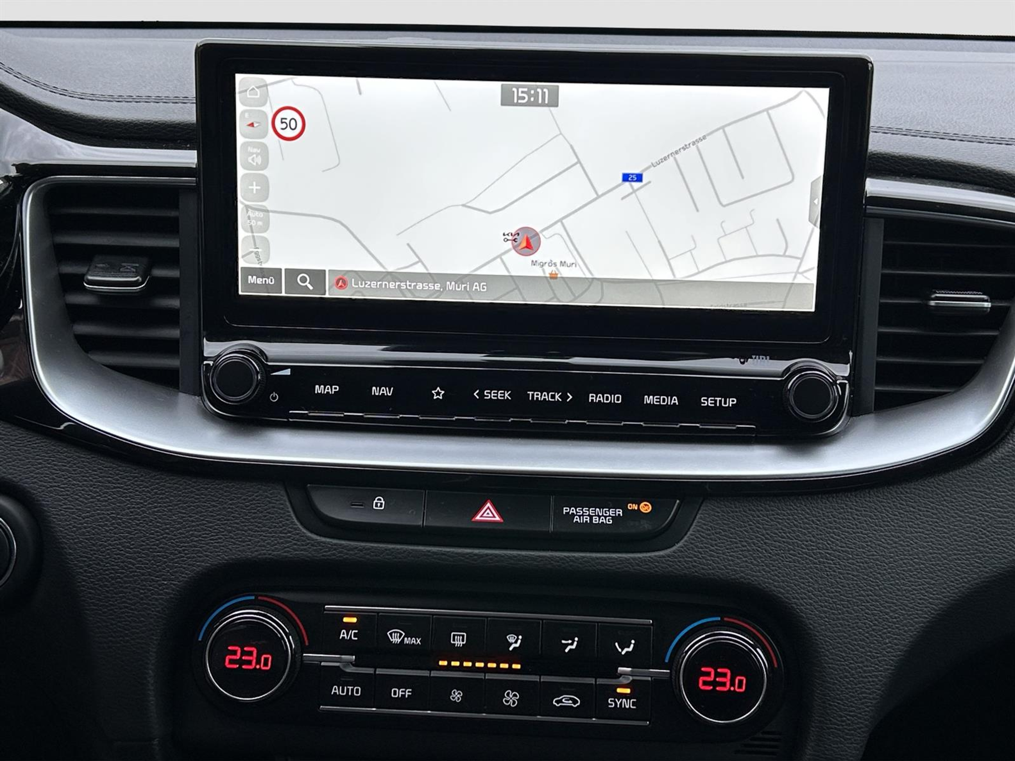 listing desktop thumbnail image 11