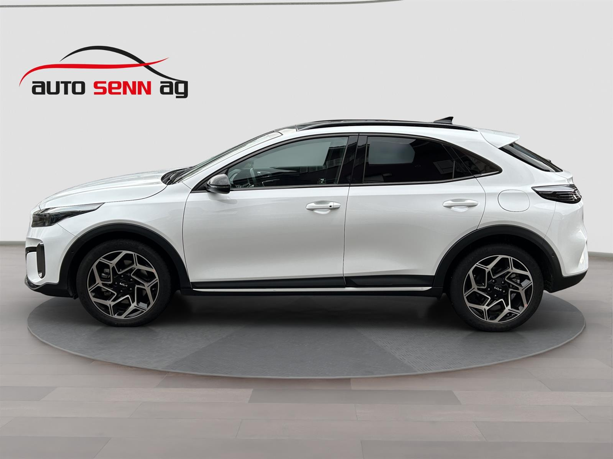 listing desktop thumbnail image 1