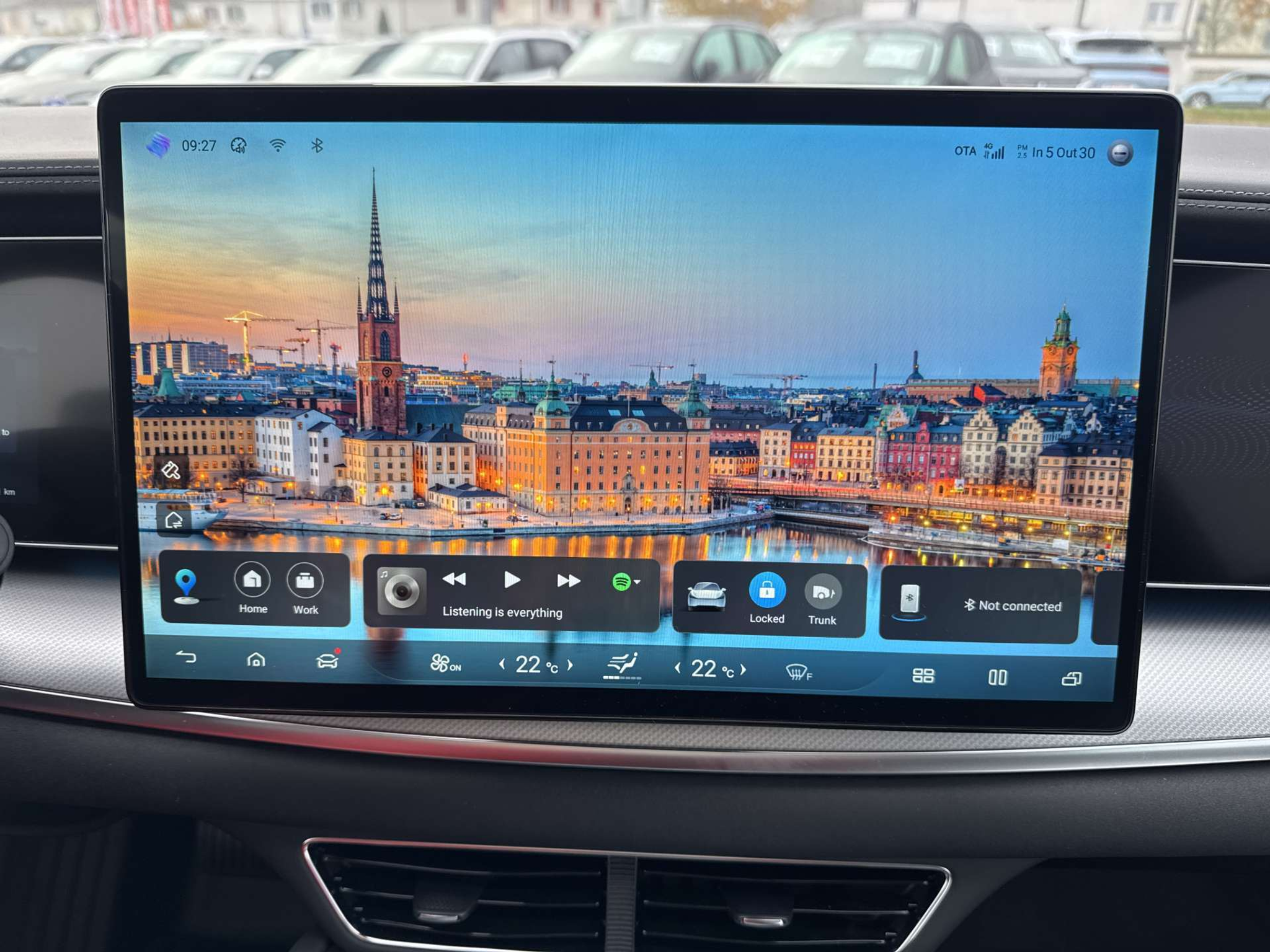 listing desktop thumbnail image 1