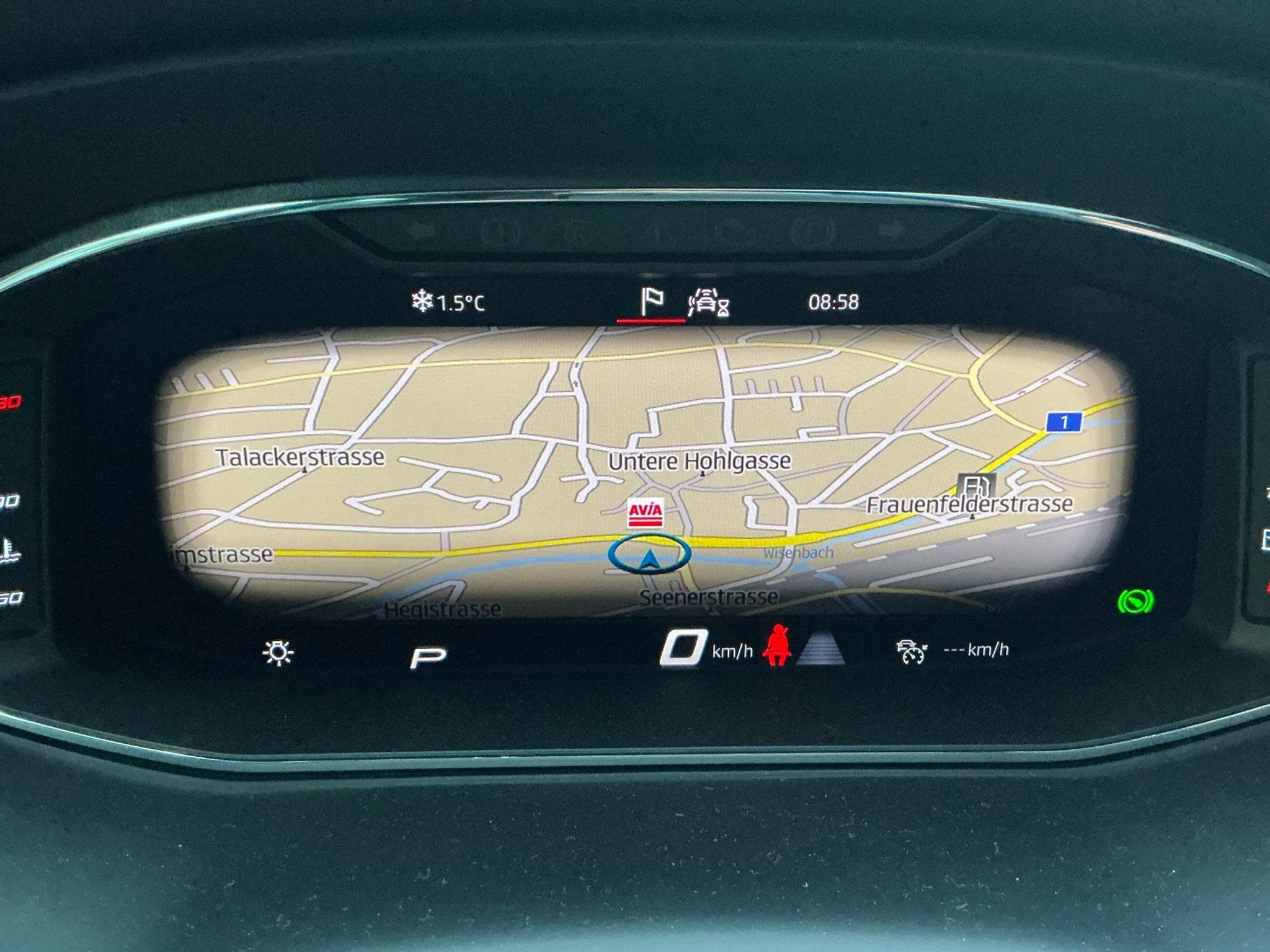 listing desktop thumbnail image 12