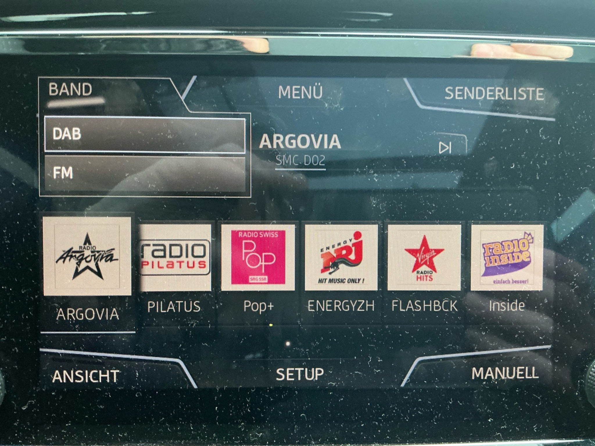 listing desktop thumbnail image 26