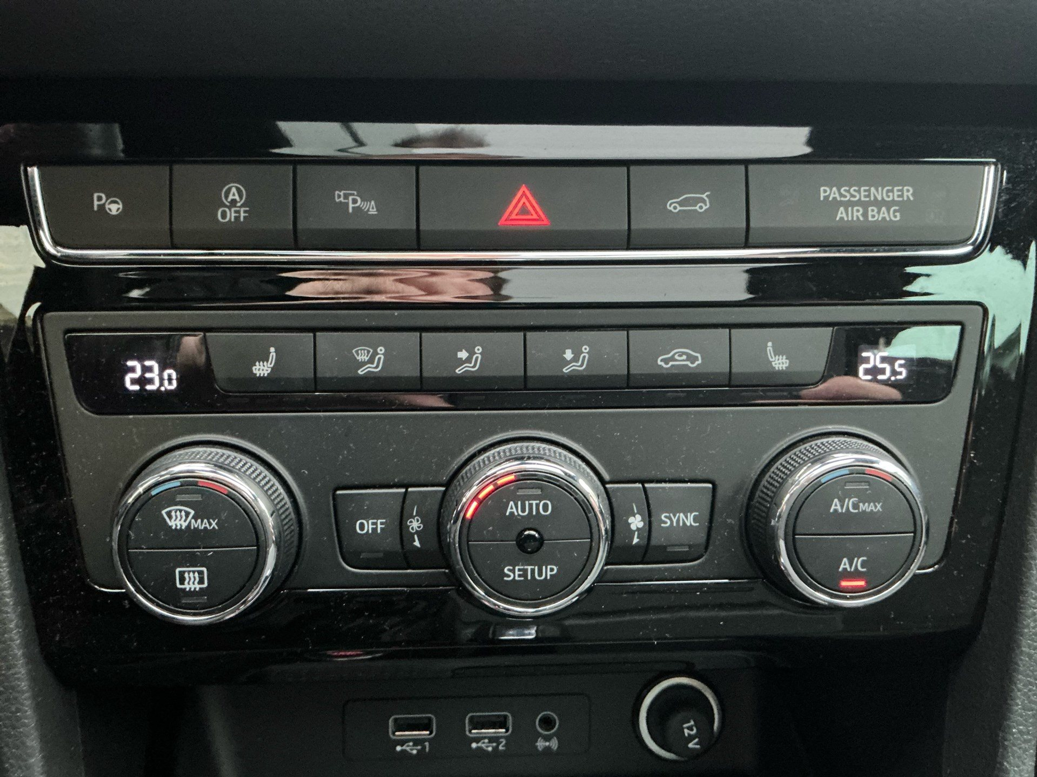 listing desktop thumbnail image 27