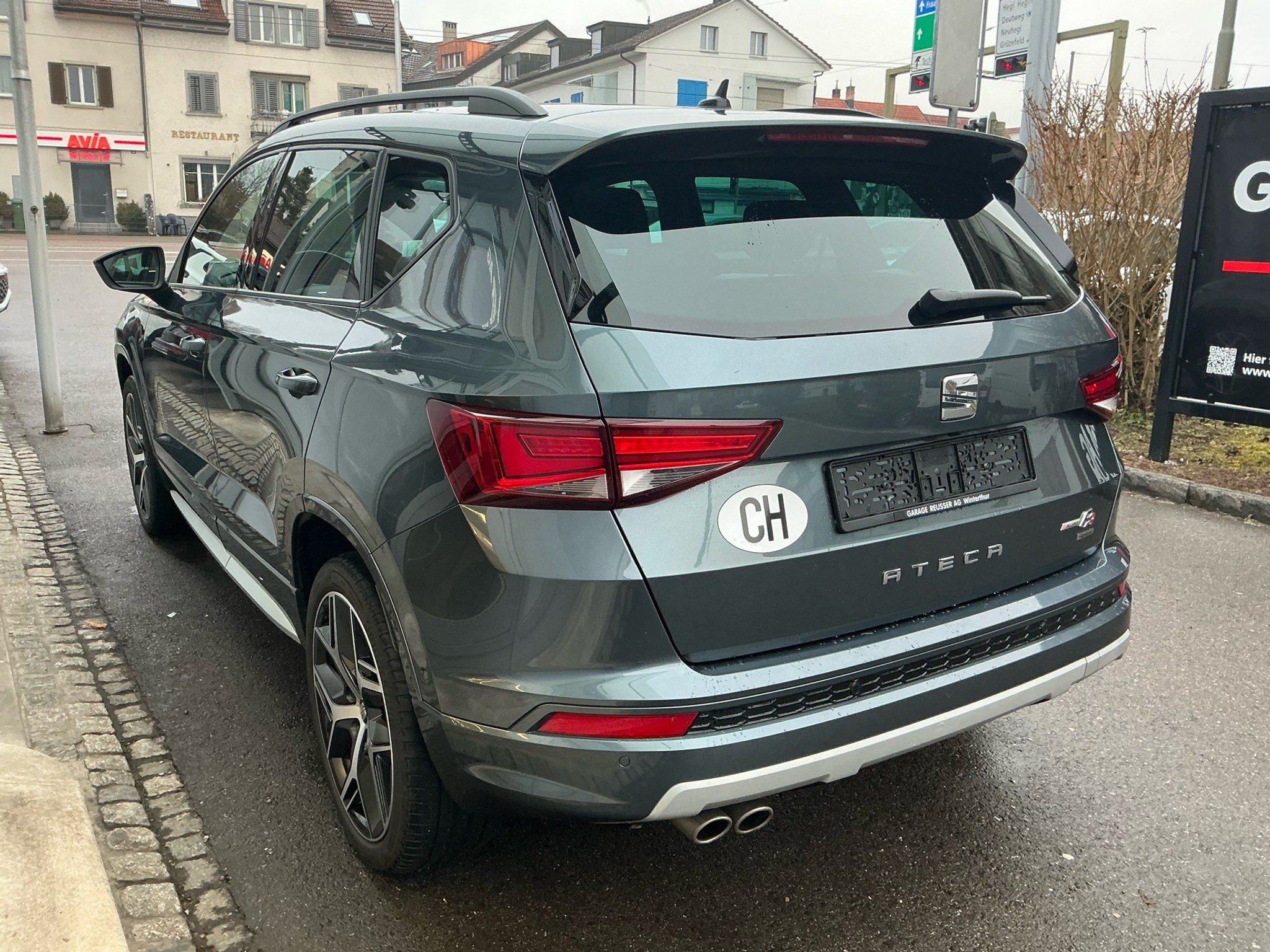 listing desktop thumbnail image 5