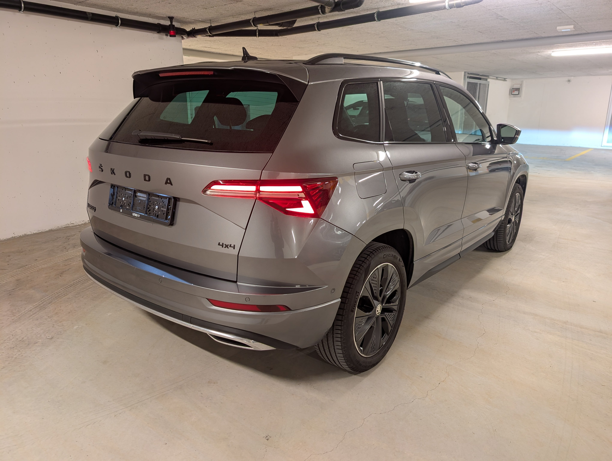 listing desktop thumbnail image 6