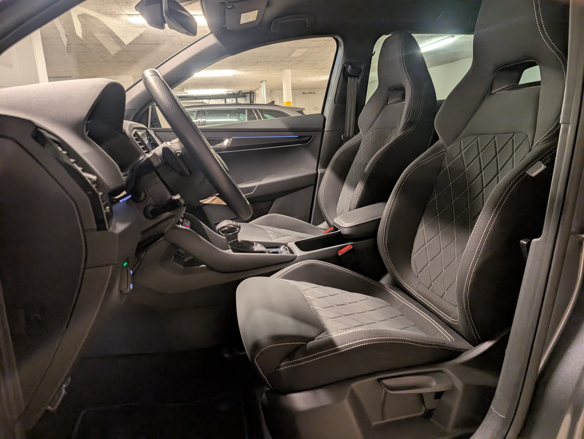 listing desktop thumbnail image 10