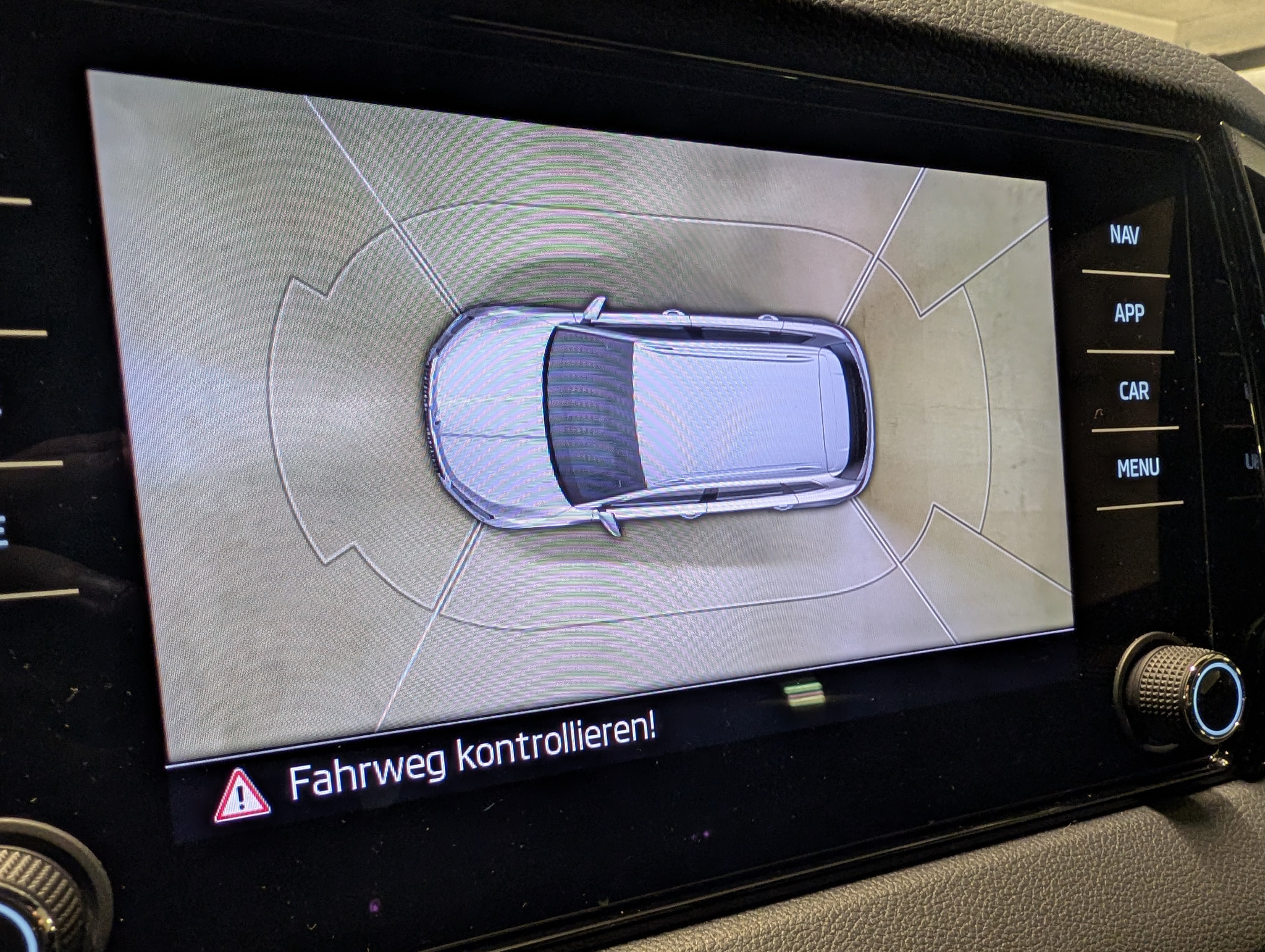 listing desktop thumbnail image 15