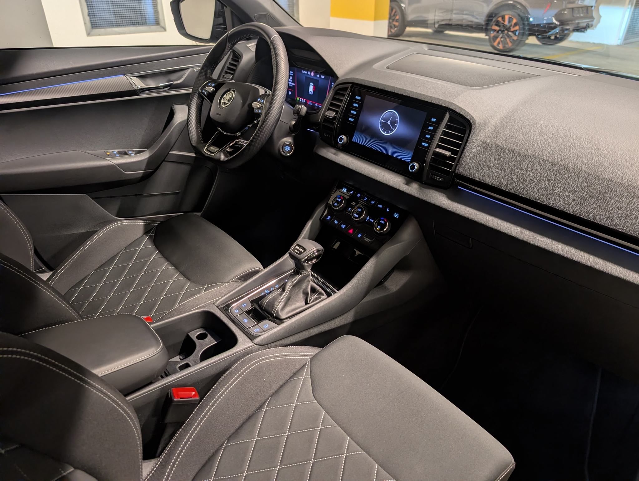 listing desktop thumbnail image 11