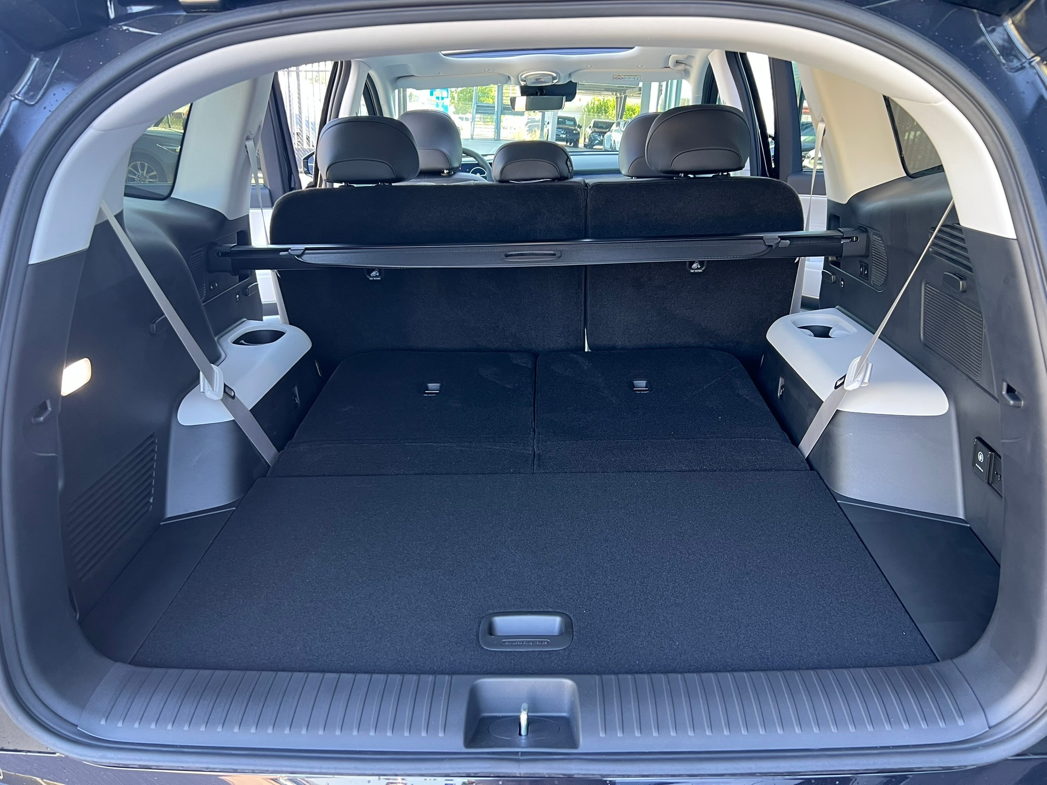 listing desktop thumbnail image 18