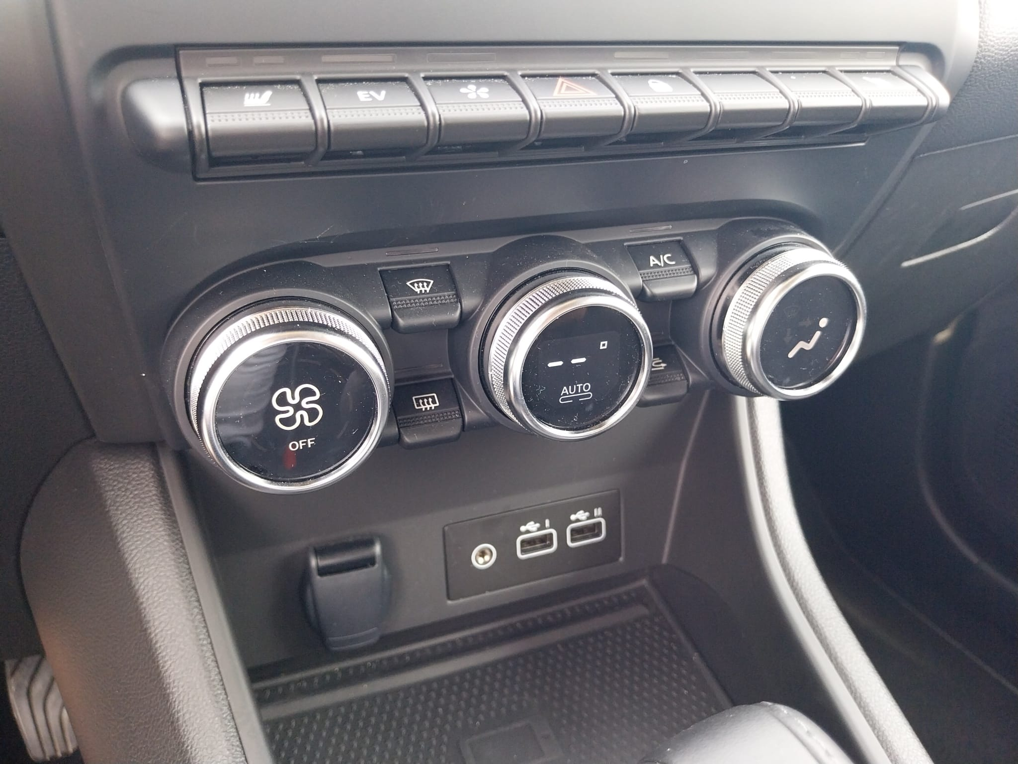 listing desktop thumbnail image 10