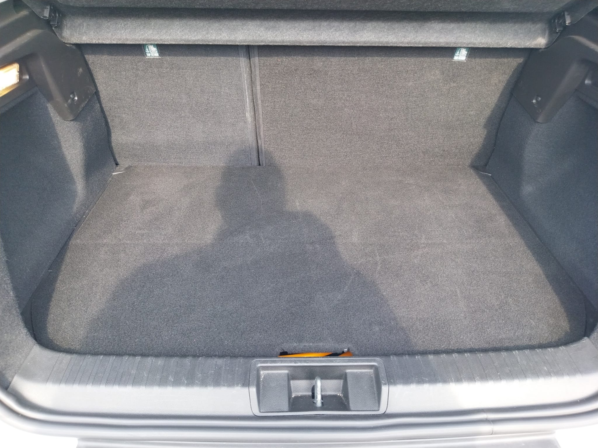 listing desktop thumbnail image 11