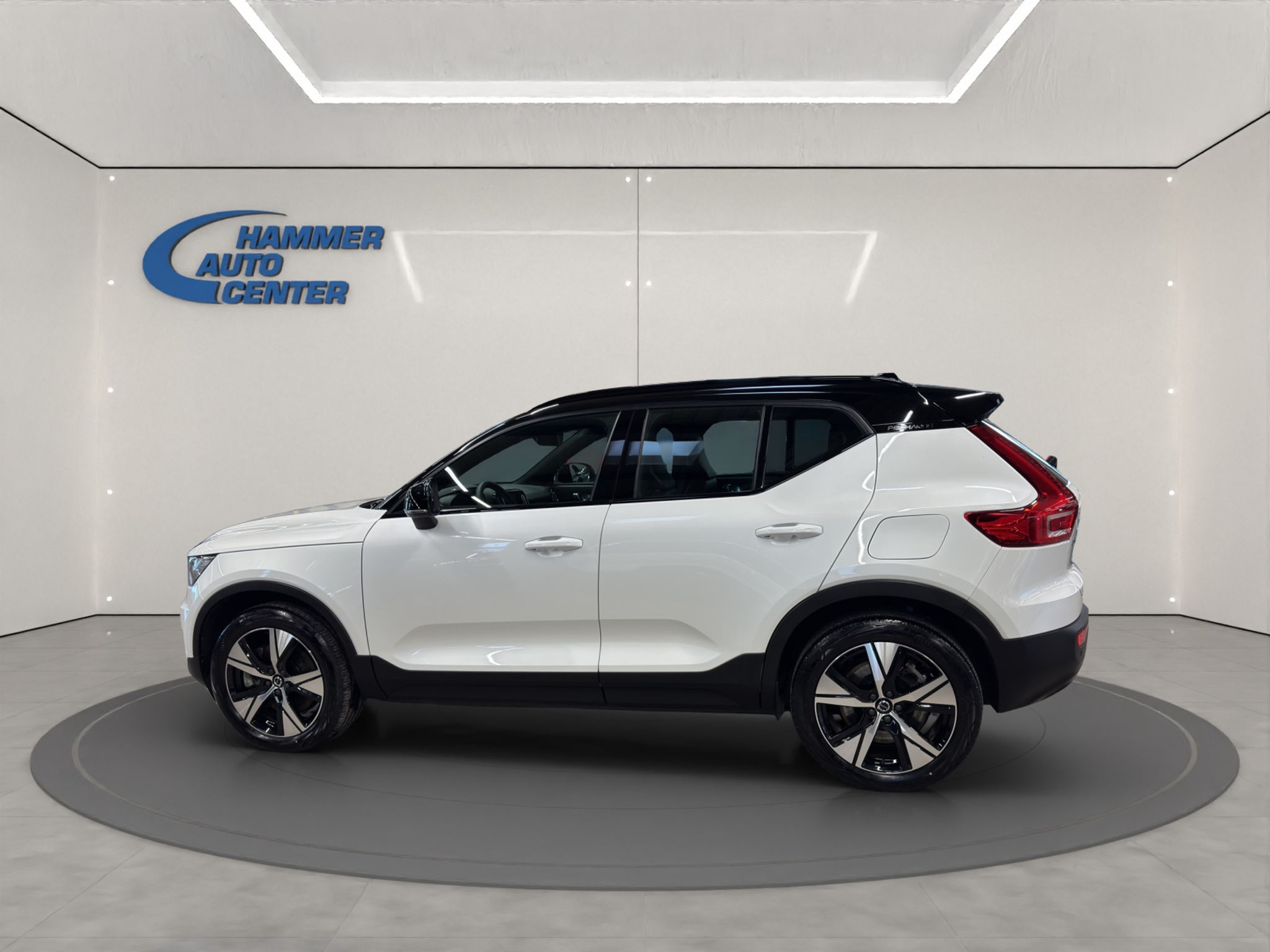 listing desktop thumbnail image 1