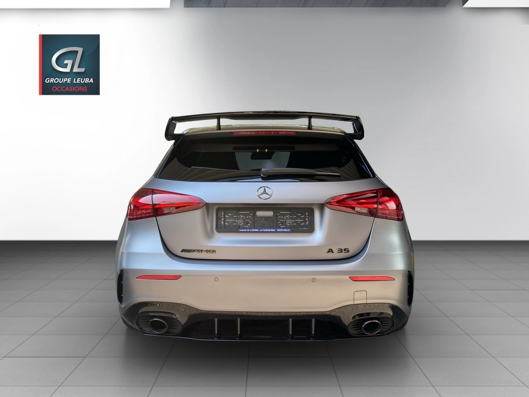 listing desktop thumbnail image 4