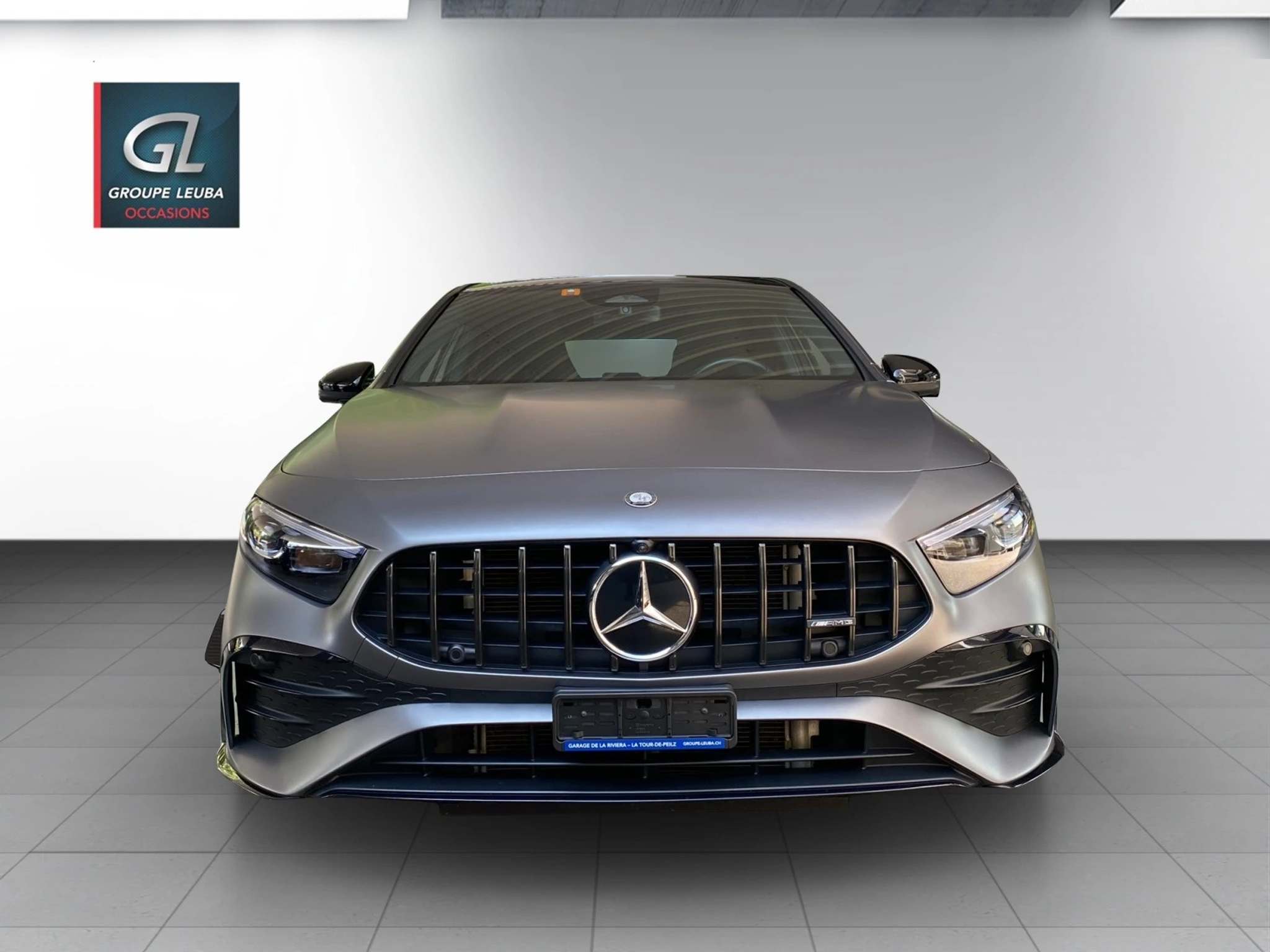 listing desktop thumbnail image 1