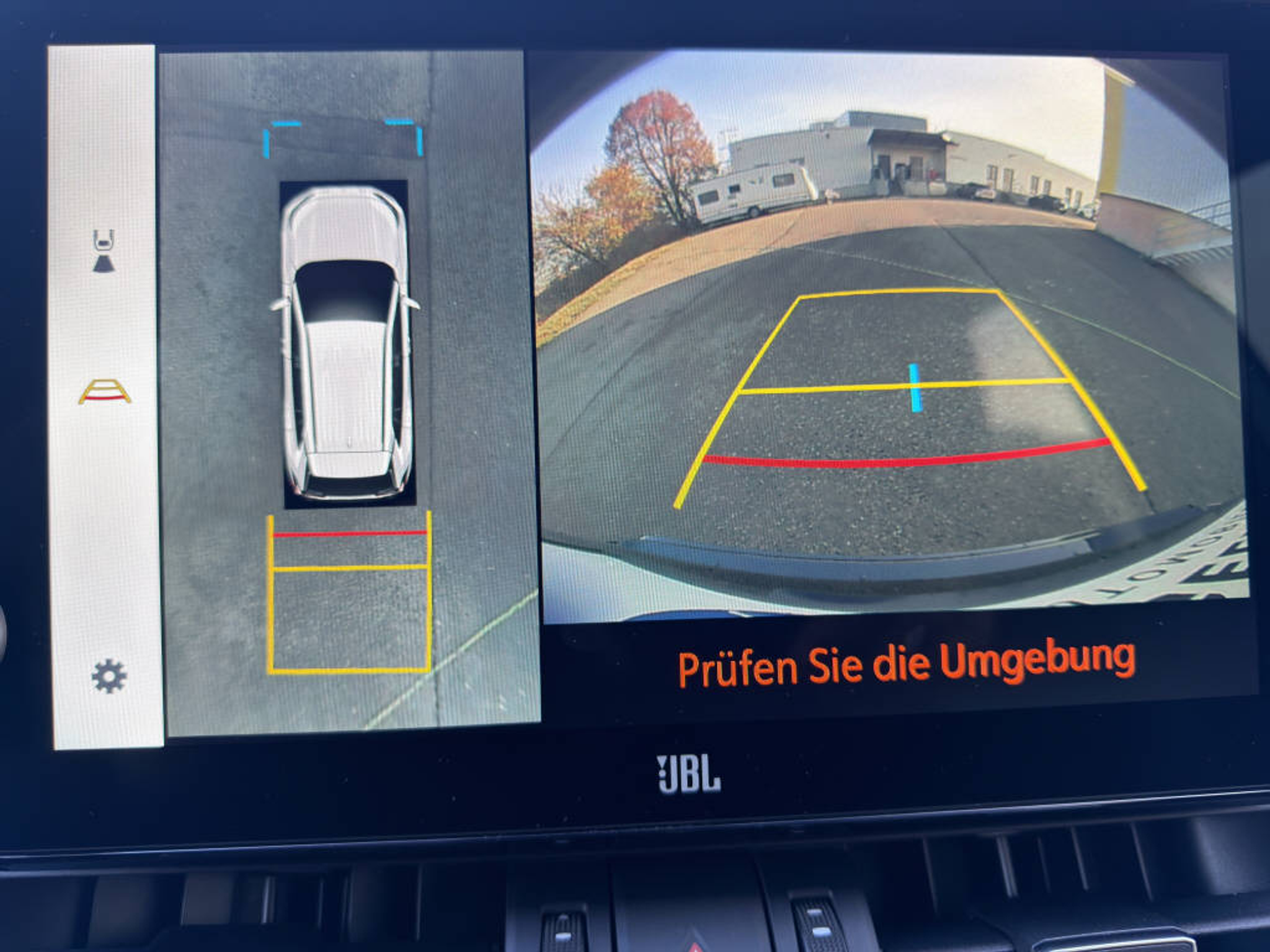 listing desktop thumbnail image 23