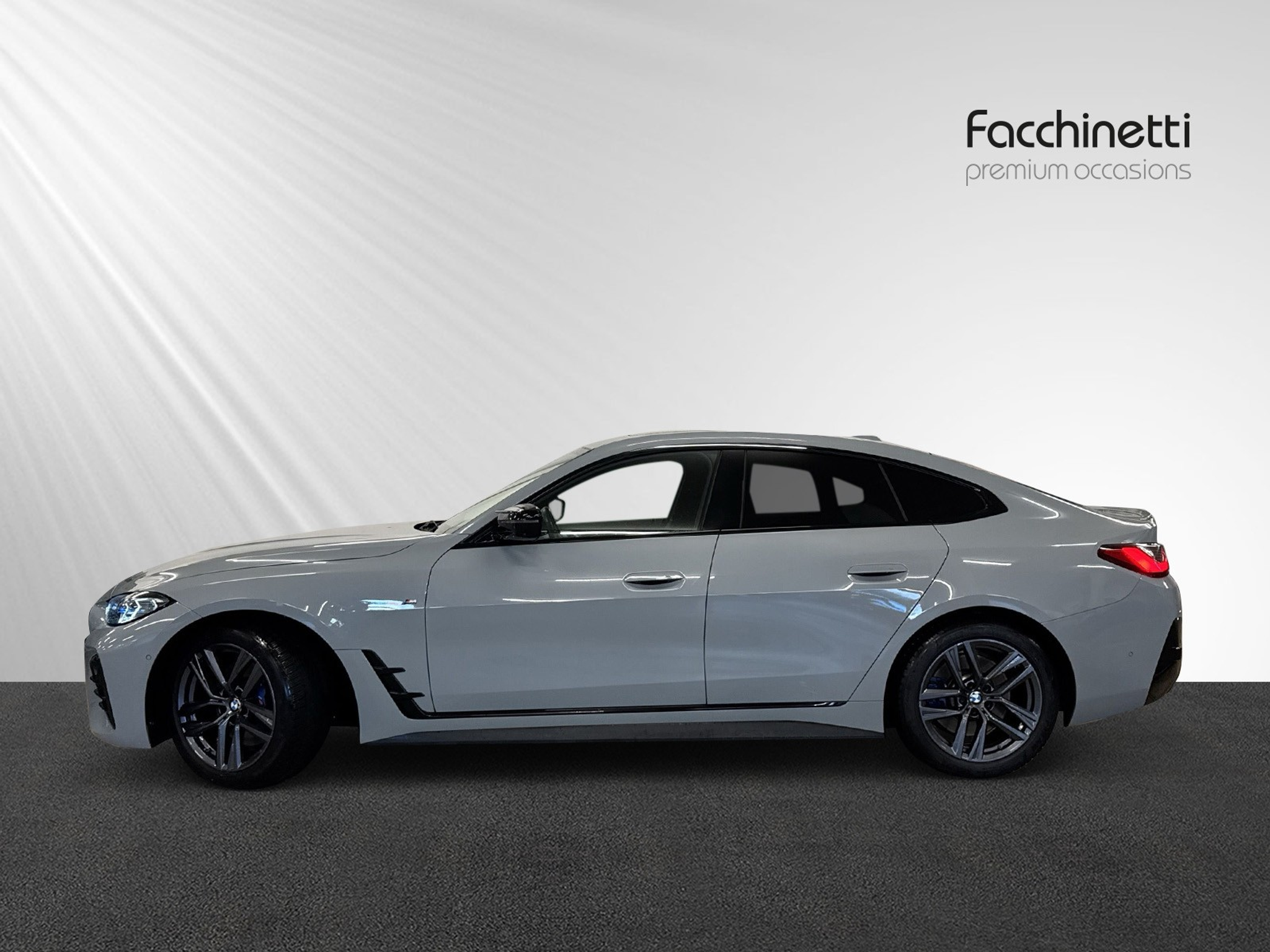 listing desktop thumbnail image 1