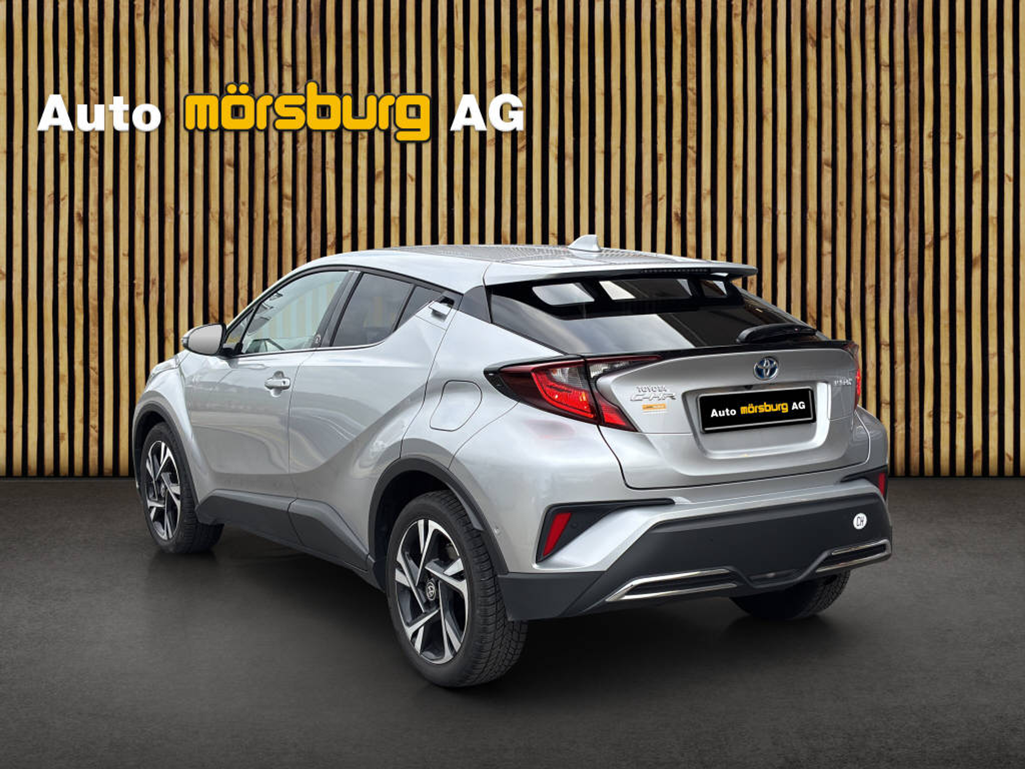 listing desktop thumbnail image 3