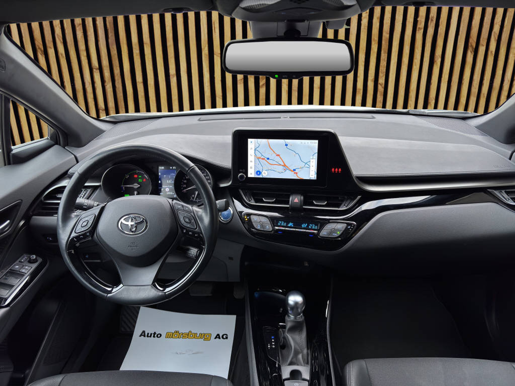 listing desktop thumbnail image 6