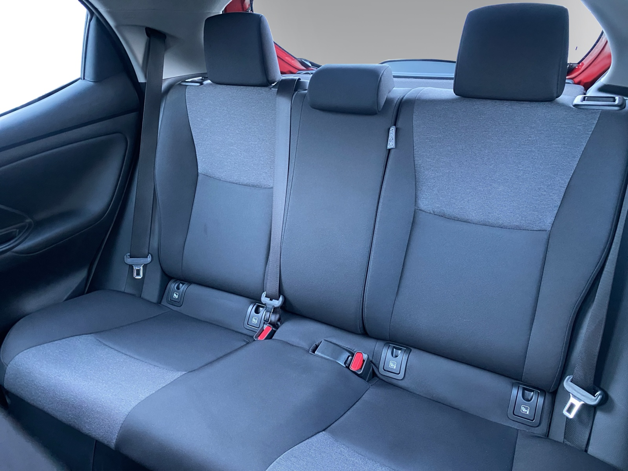 listing desktop thumbnail image 13