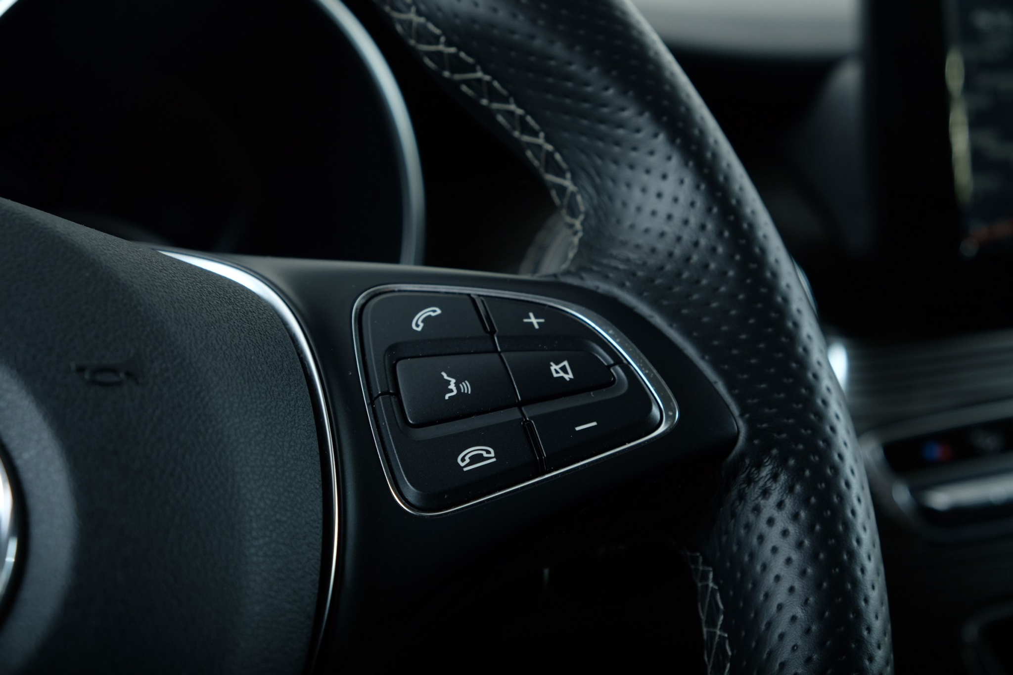 listing desktop thumbnail image 14