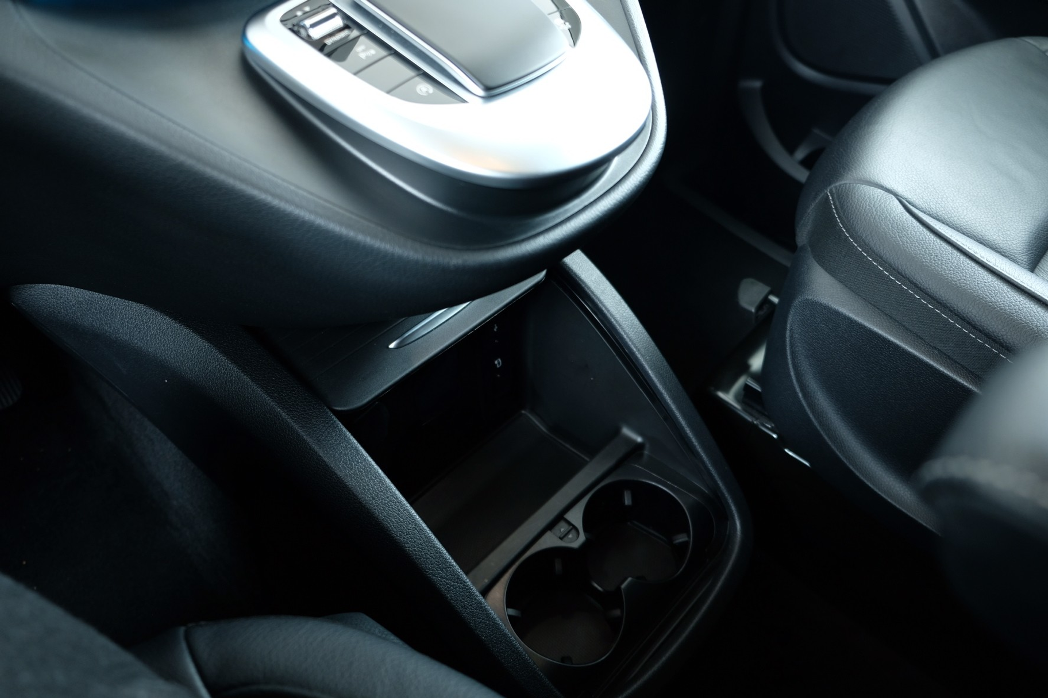 listing desktop thumbnail image 15