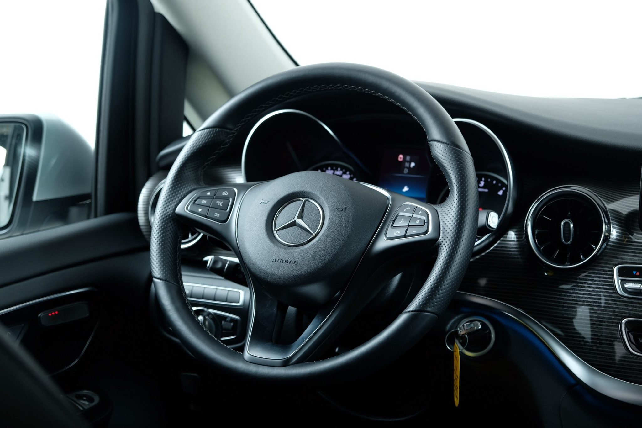 listing desktop thumbnail image 12