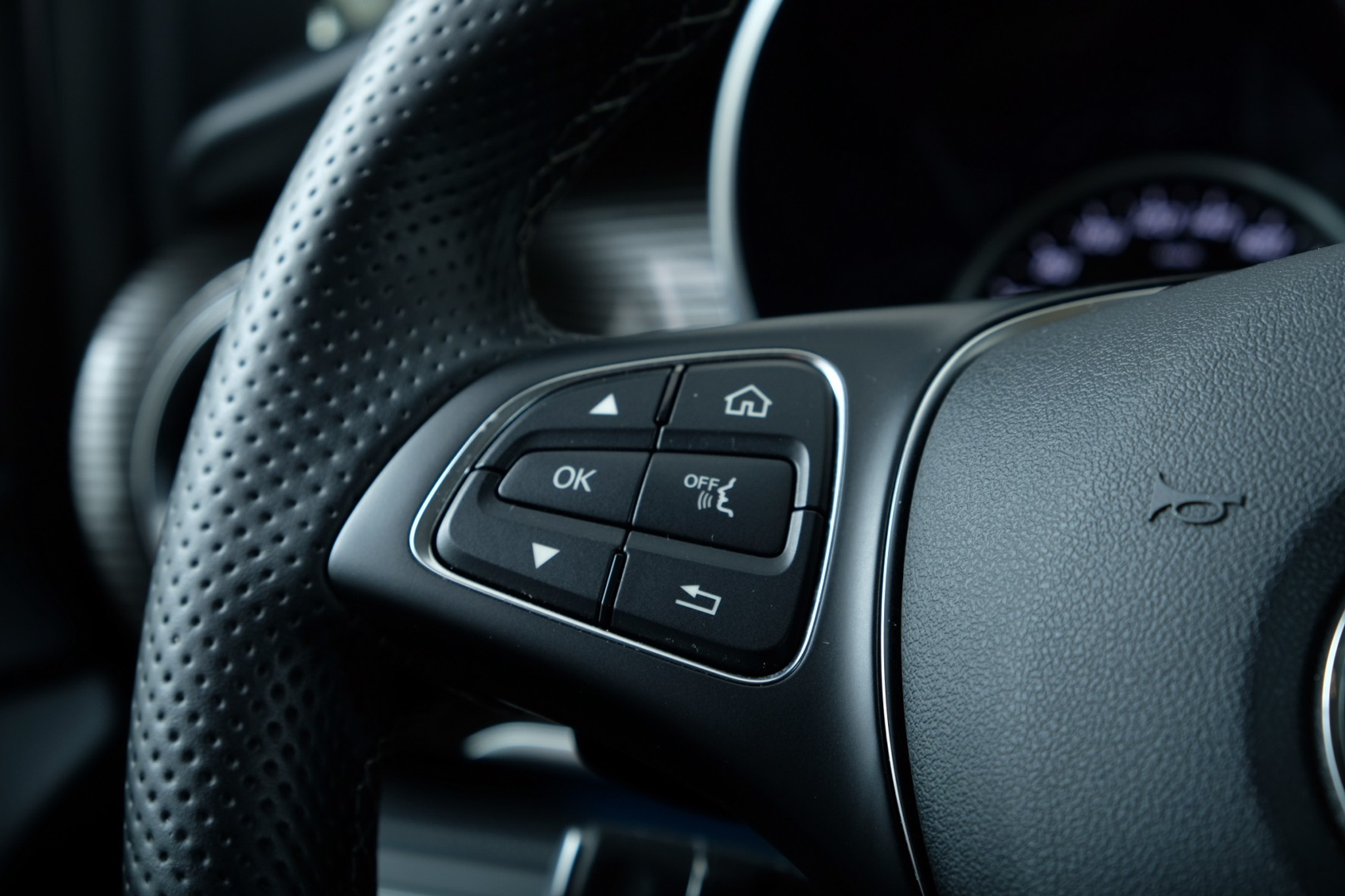 listing desktop thumbnail image 13