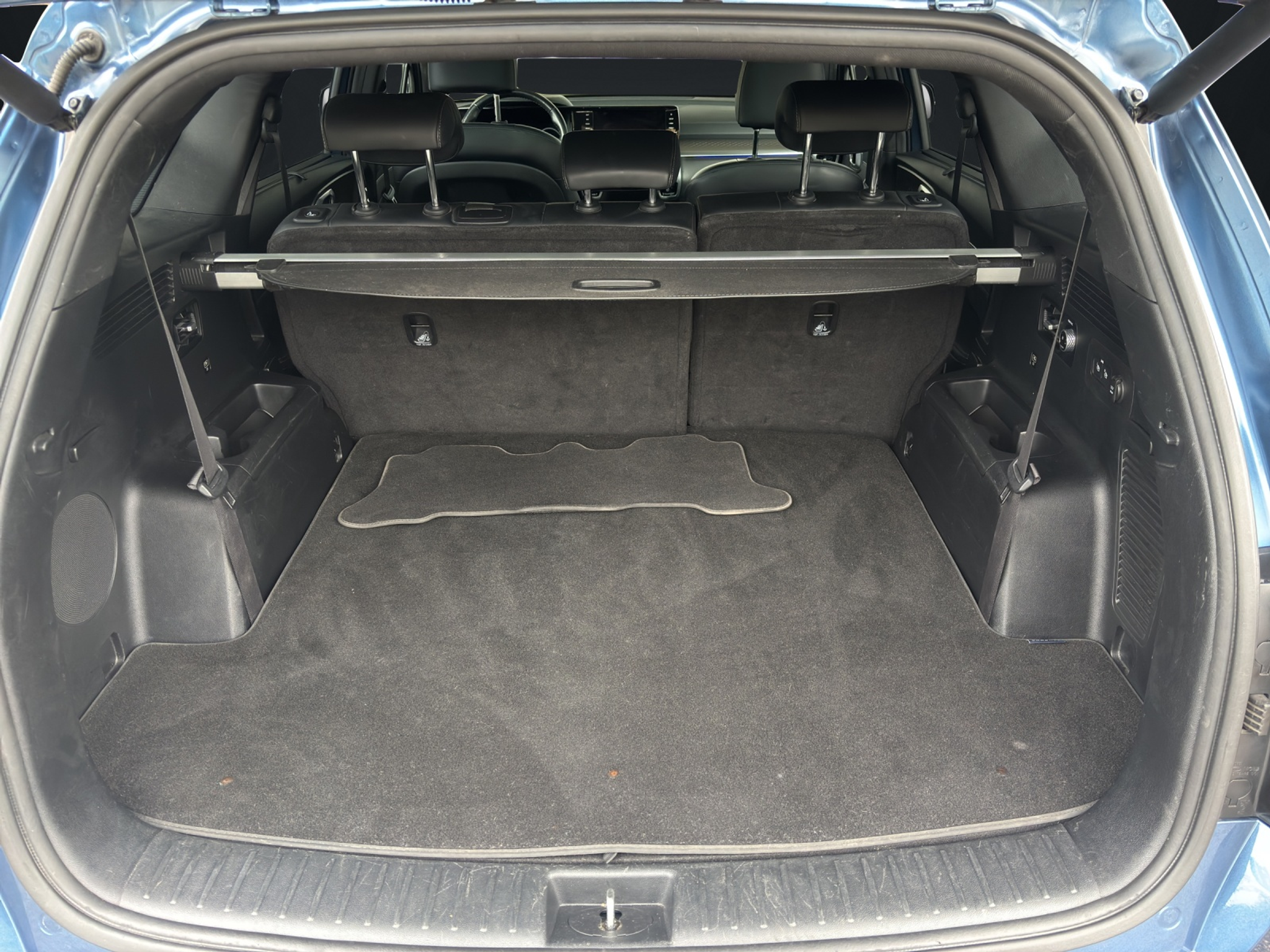 listing desktop thumbnail image 13